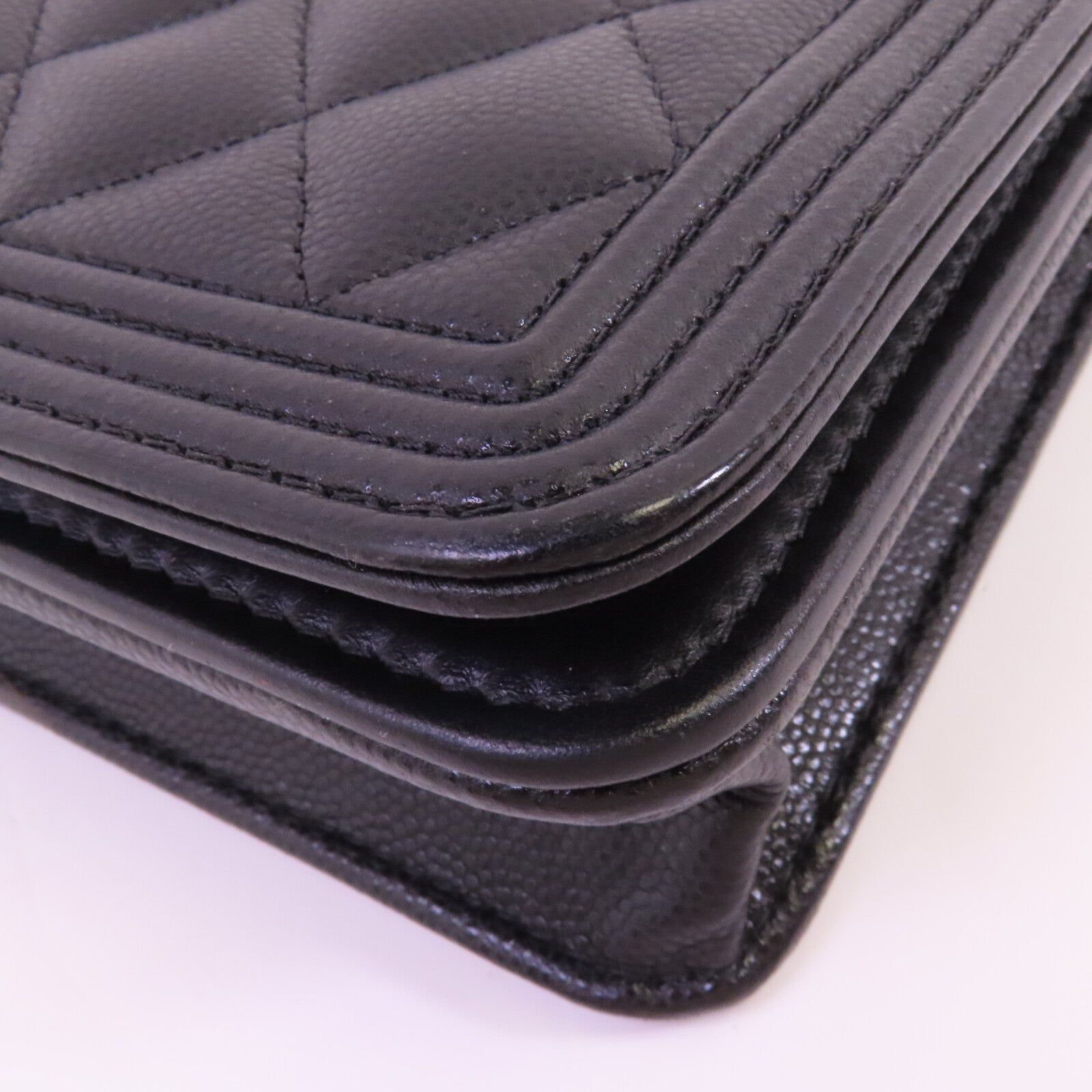 CHANEL 牛皮皮革Boy WOC Wallet On Chain金扣鏈帶肩背袋