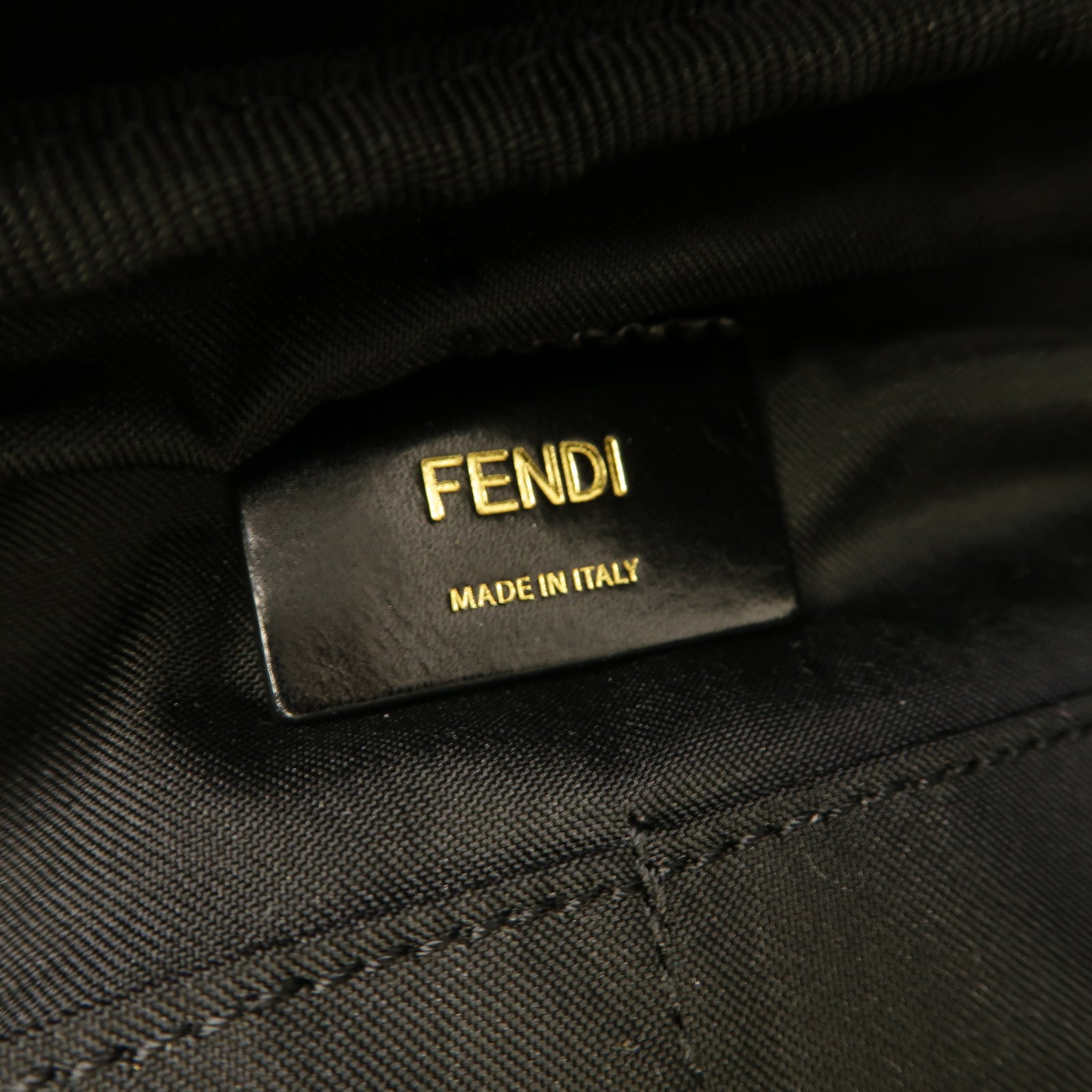 FENDI 【均一特價】尼龍Backpack金扣背包啡色/深綠色