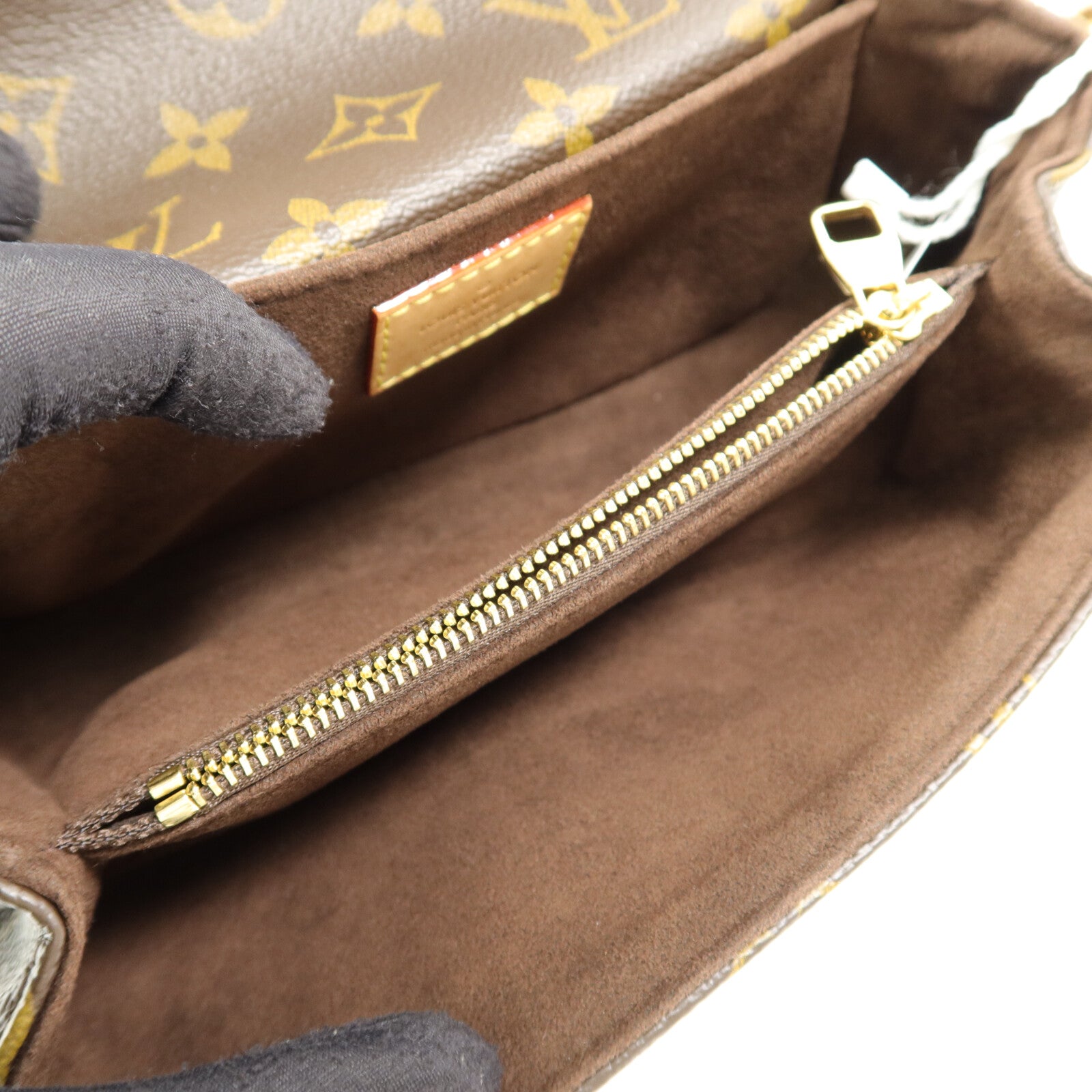 LOUIS VUITTON Monogram Pochette Metis East West手挽肩背兩用袋
