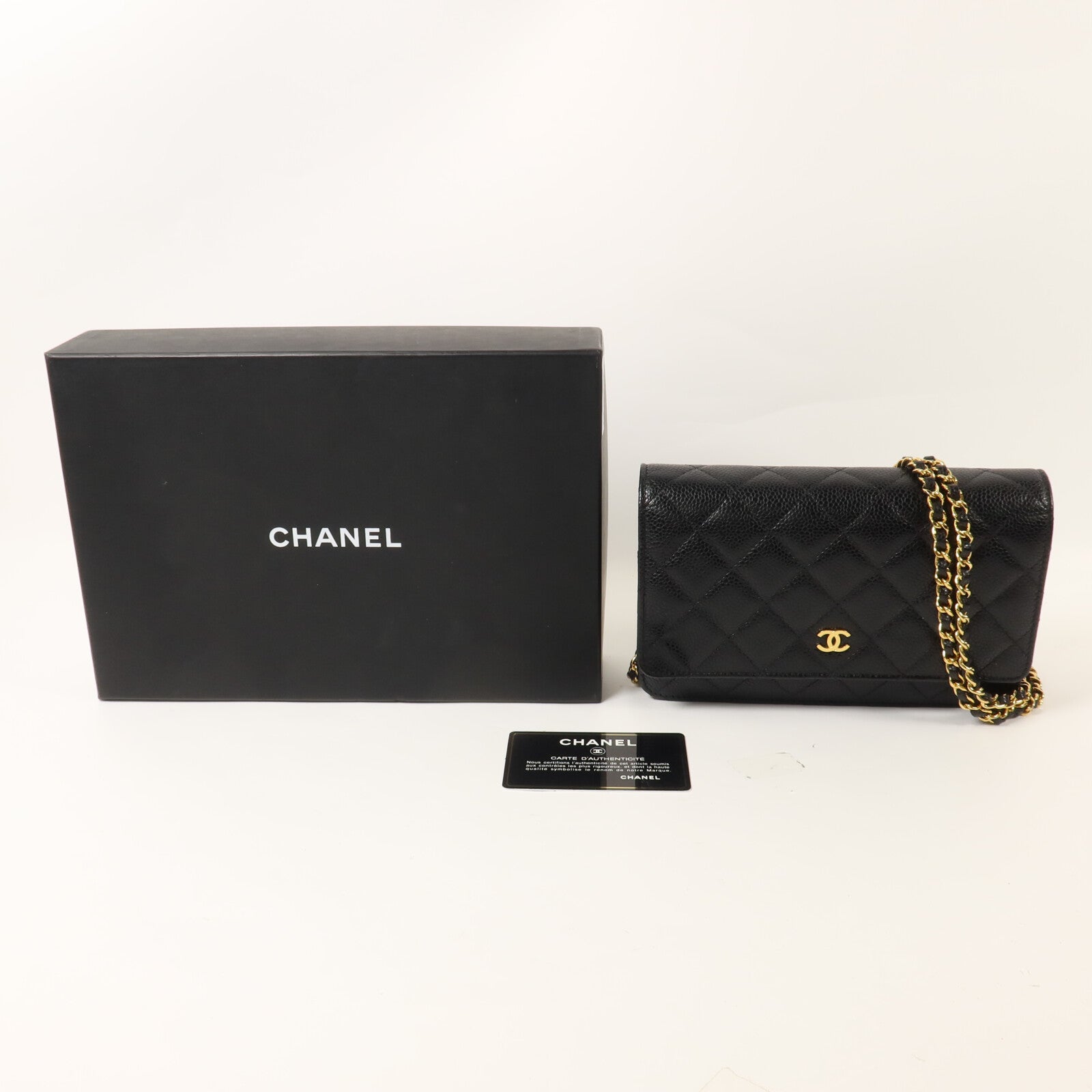 CHANEL 牛皮皮革WOC Wallet On Chain鏈帶肩背袋