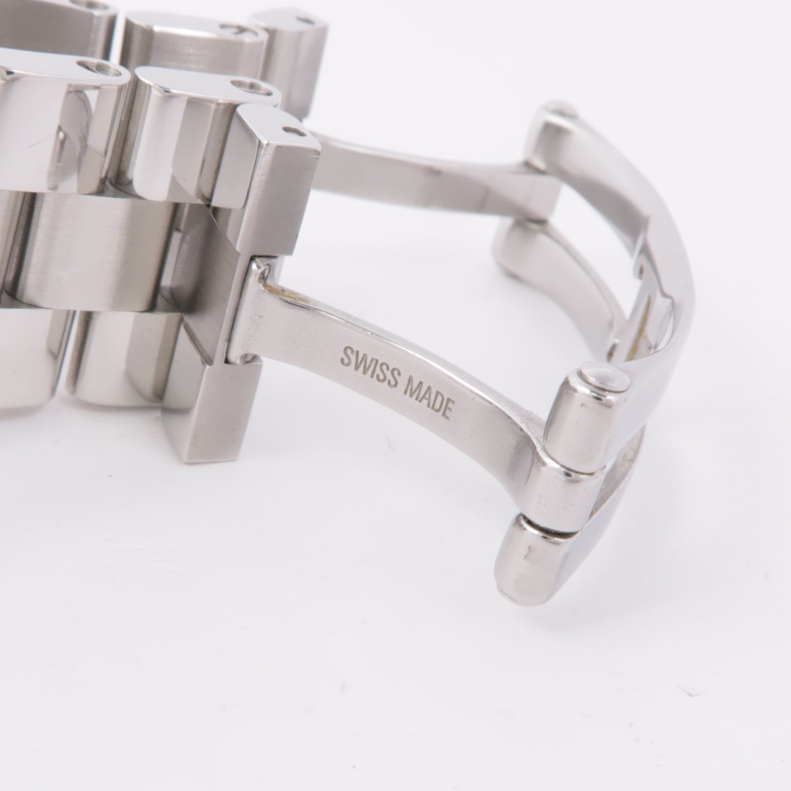 CARTIER Roadster 2675