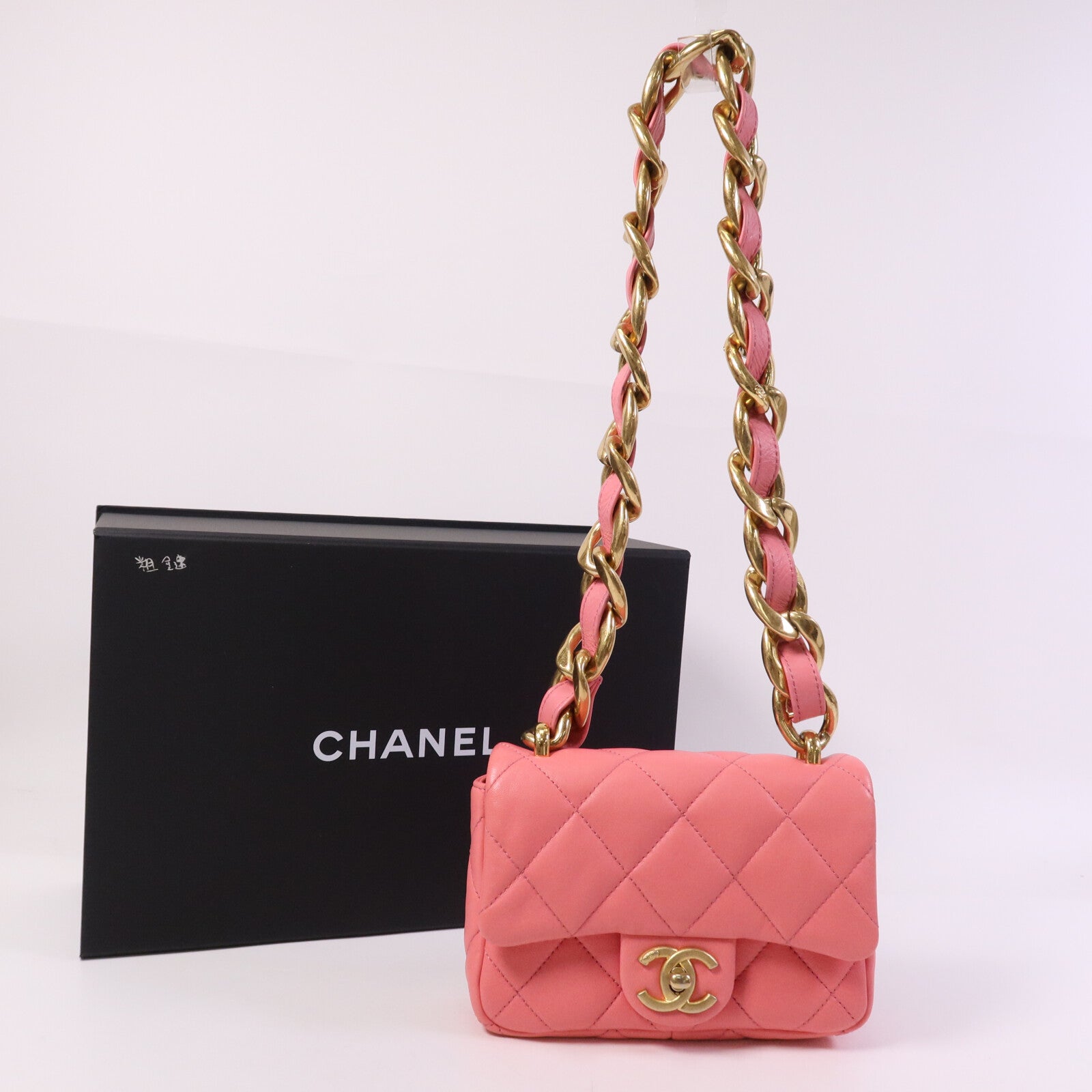 CHANEL 【激減優惠】羊皮皮革Mini Matelasse Chain Shoulder金扣鏈帶肩背袋