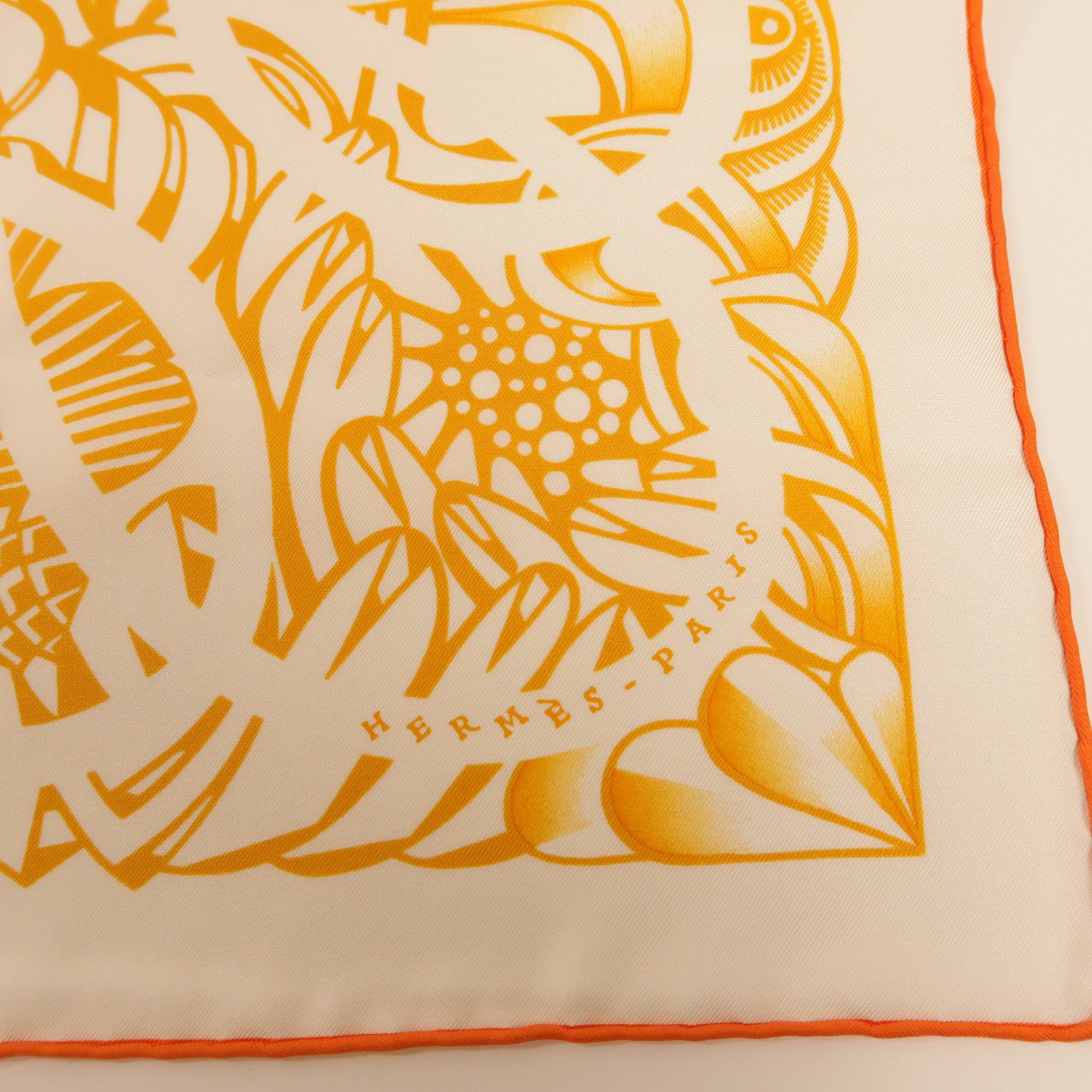 HERMES Scarf 90X90 Silk Orange/White