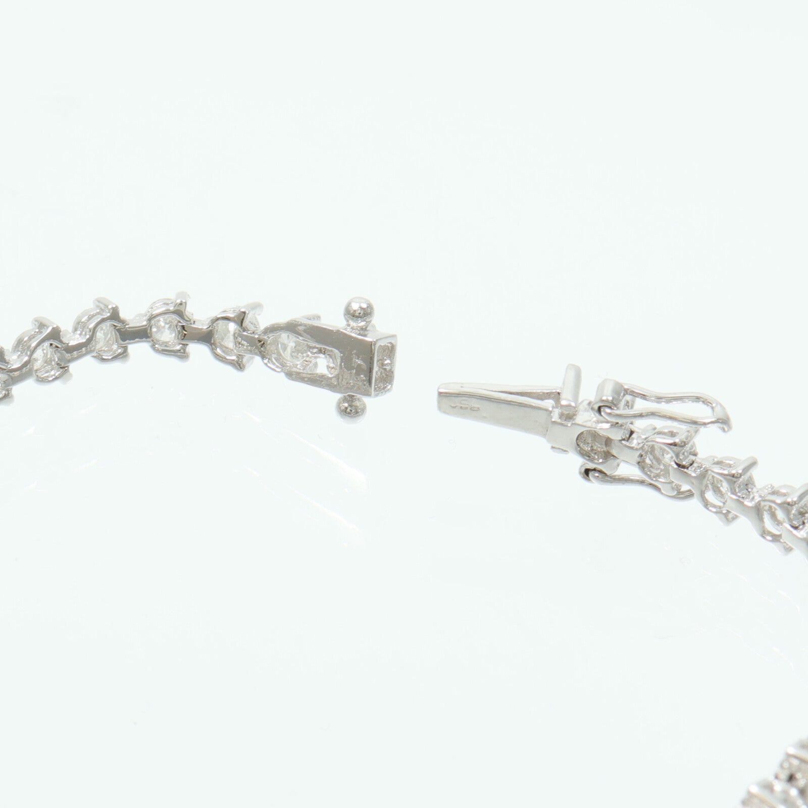 JEWELRY 18K白金Diamond Bracelet鑽石手鏈