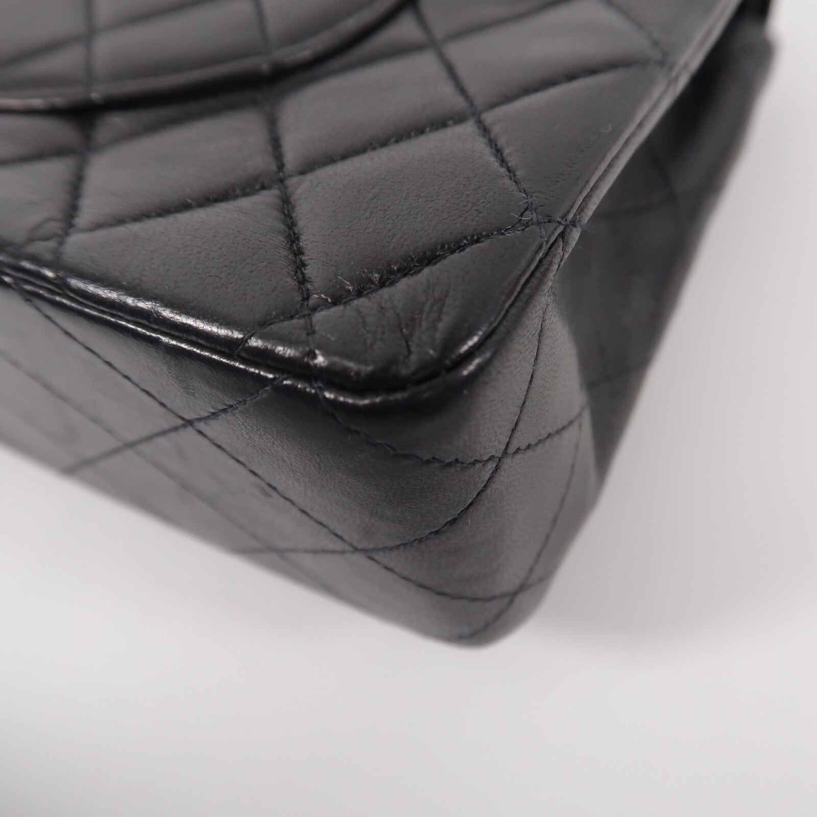 CHANEL 羊皮皮革Vintage Classic Flap鏈帶肩背袋