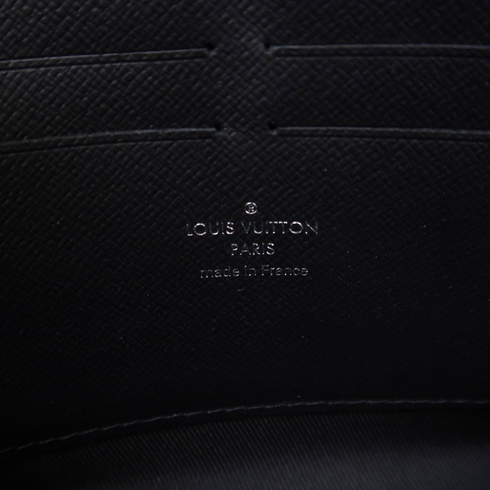 LOUIS VUITTON Monogram Eclipse Soft trunk wallet肩背袋黑色