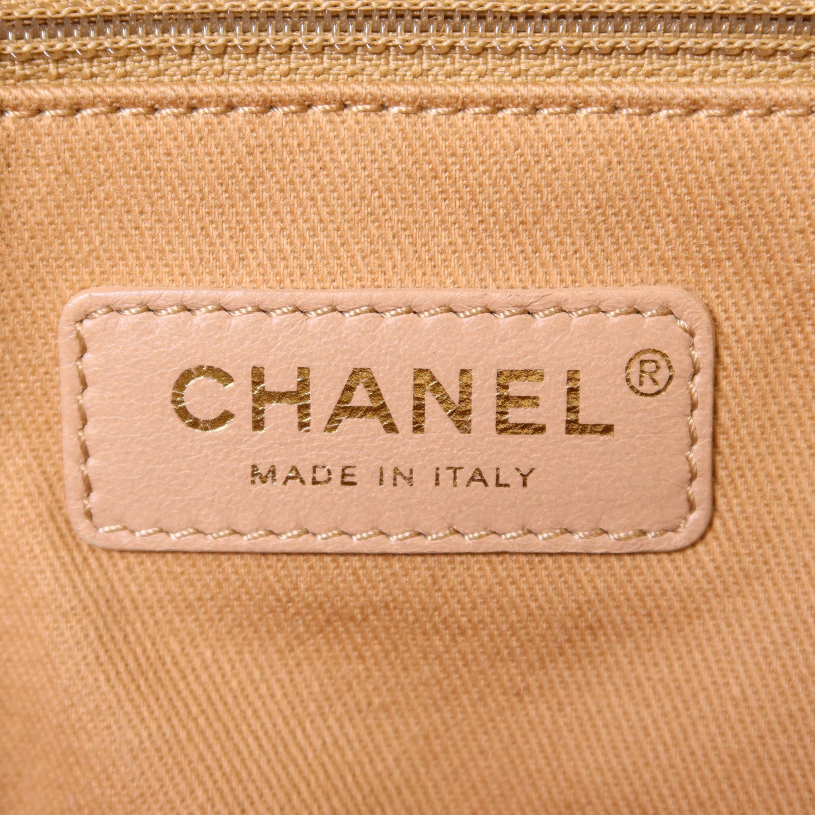 CHANEL 纖維Deauville Tote Bag金扣鏈帶肩背袋