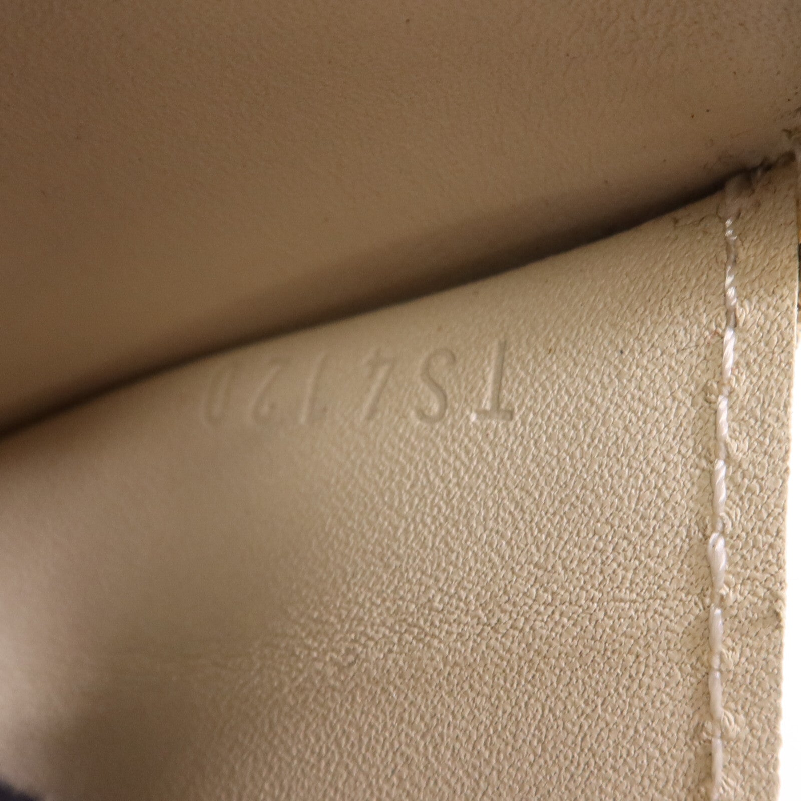 LOUIS VUITTON Vernis Leopard Porte Monnaie Coeur Broncorail金扣零錢包