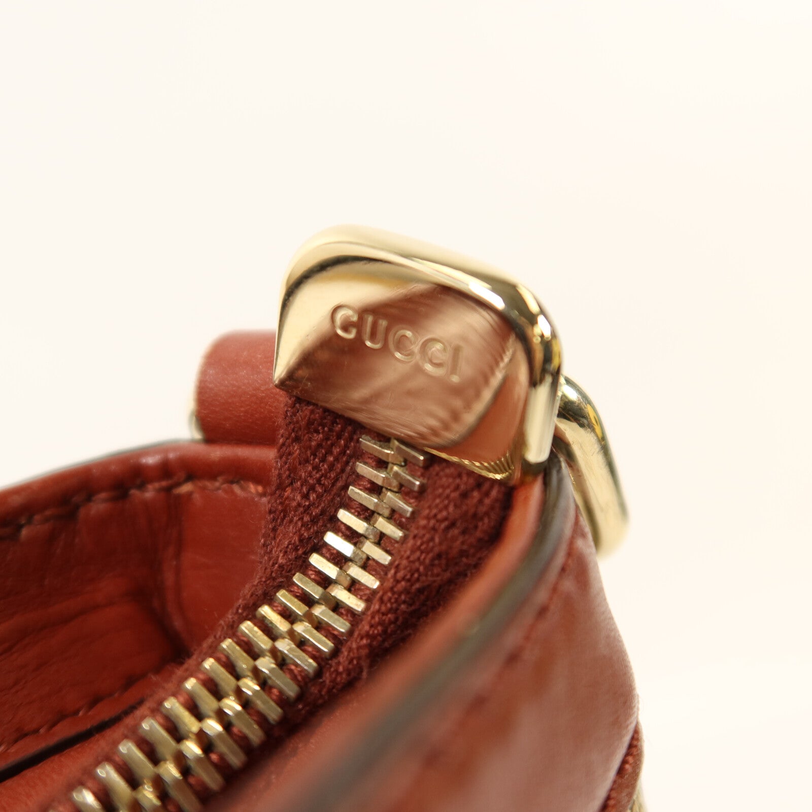 GUCCI 帆布Shoulder Bag金扣肩背袋
