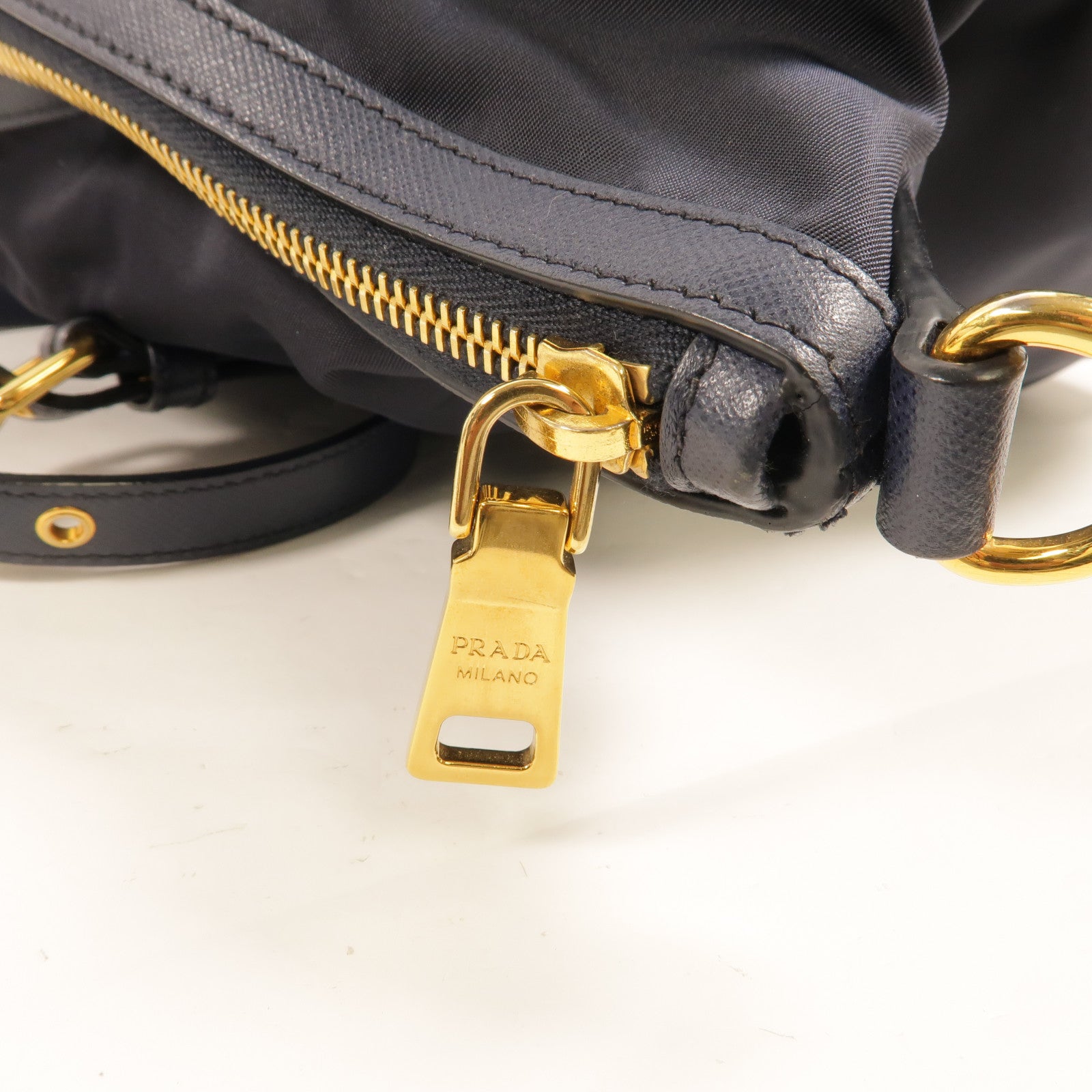 PRADA 尼龍Shoulder Bag肩背袋