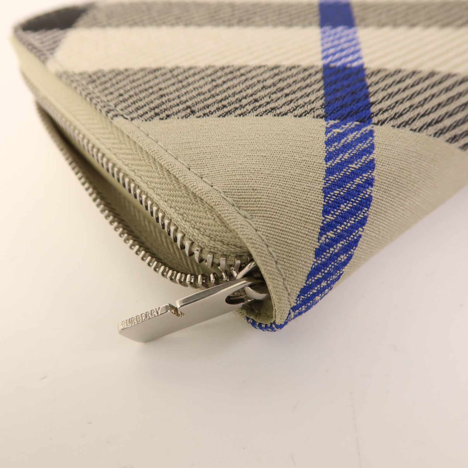 BURBERRY 帆布Long Wallet銀扣長錢包