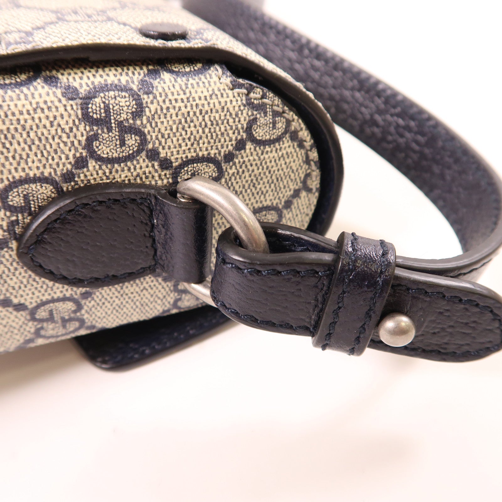 GUCCI 【激減優惠】塗層帆布/皮革Dionysus銀扣肩背袋
