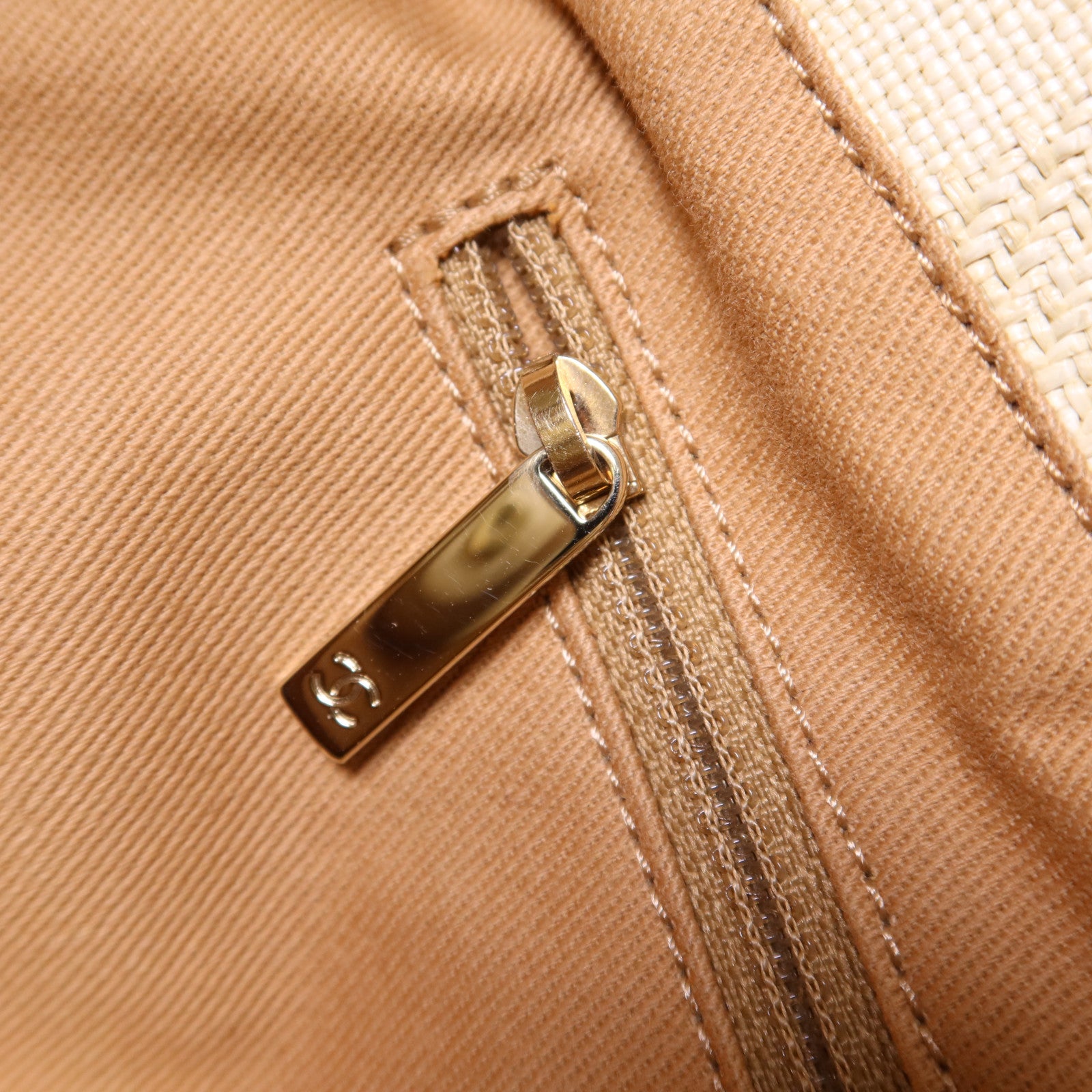 CHANEL 纖維Deauville Tote Bag金扣鏈帶肩背袋