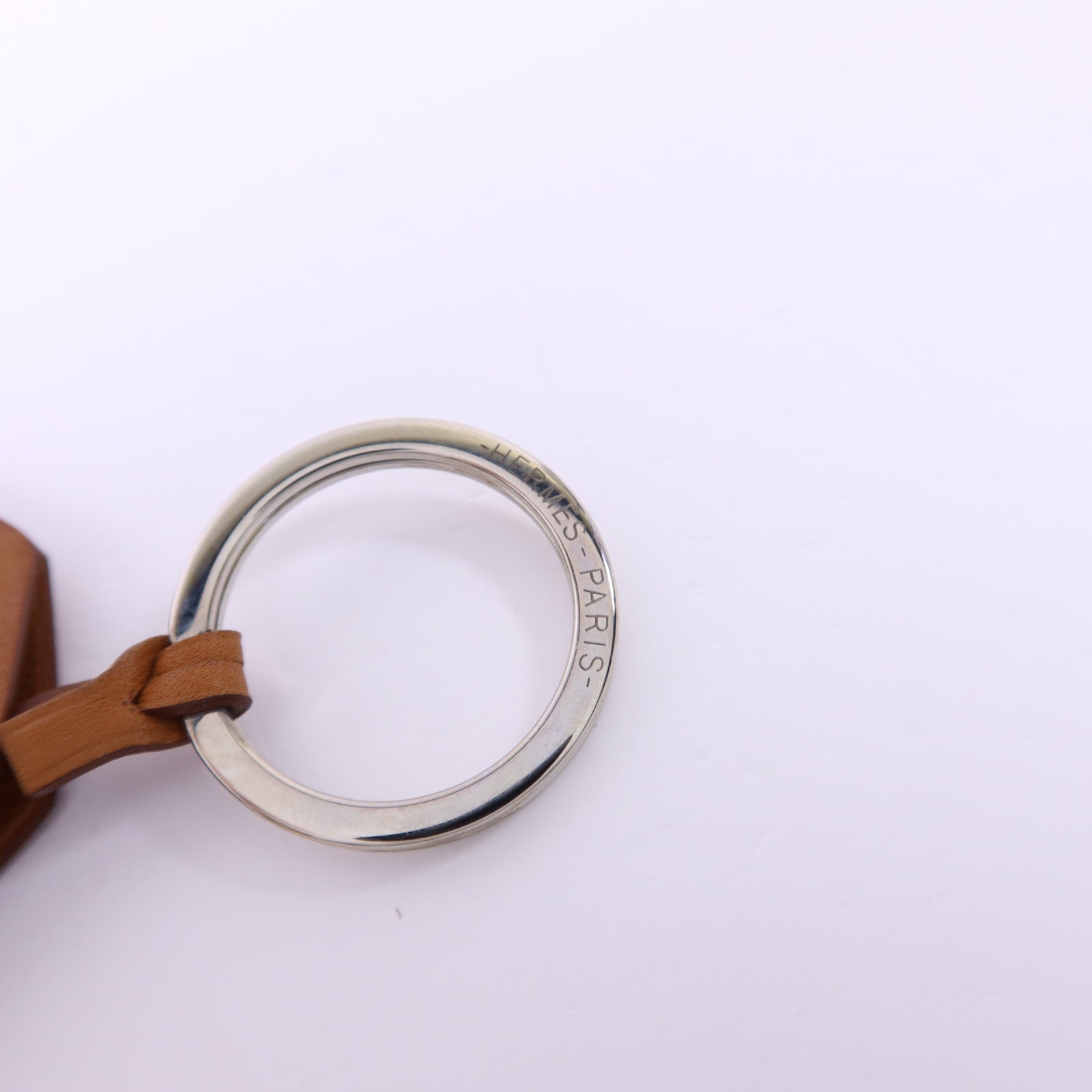 HERMES Barenia皮革Clochette項鍊Gold