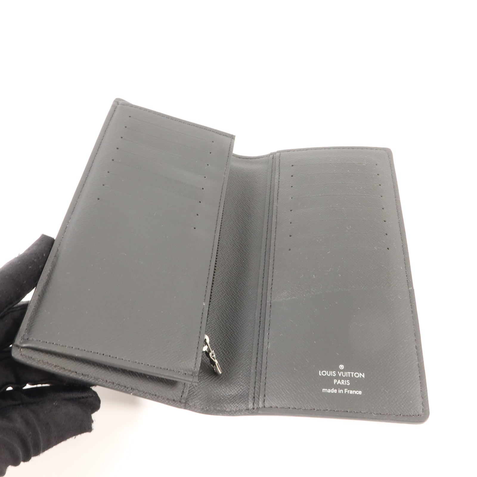LOUIS VUITTON Monogram Eclipse Brazza長錢包