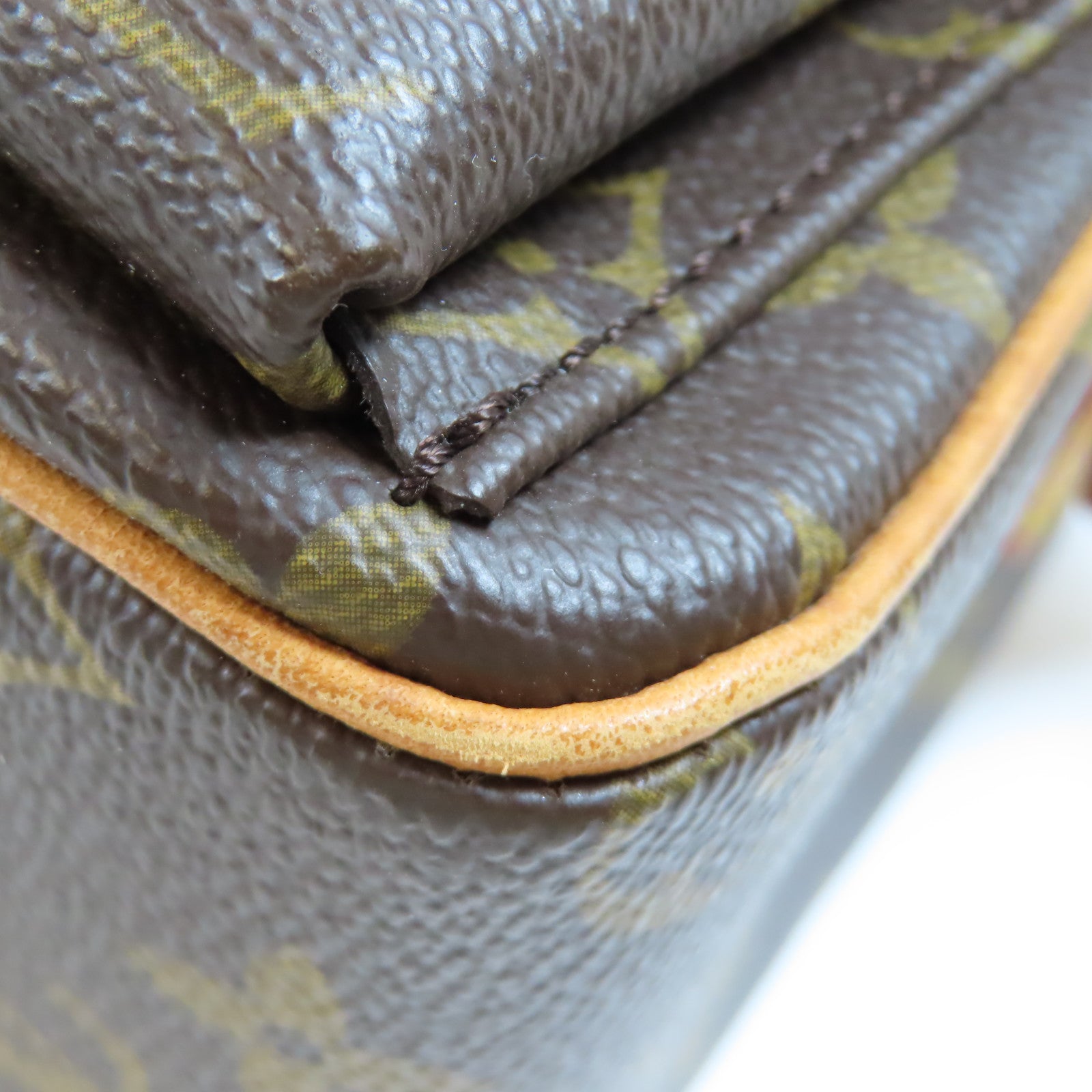 LOUIS VUITTON Monogram Viva Cite MM金扣肩背袋棕色