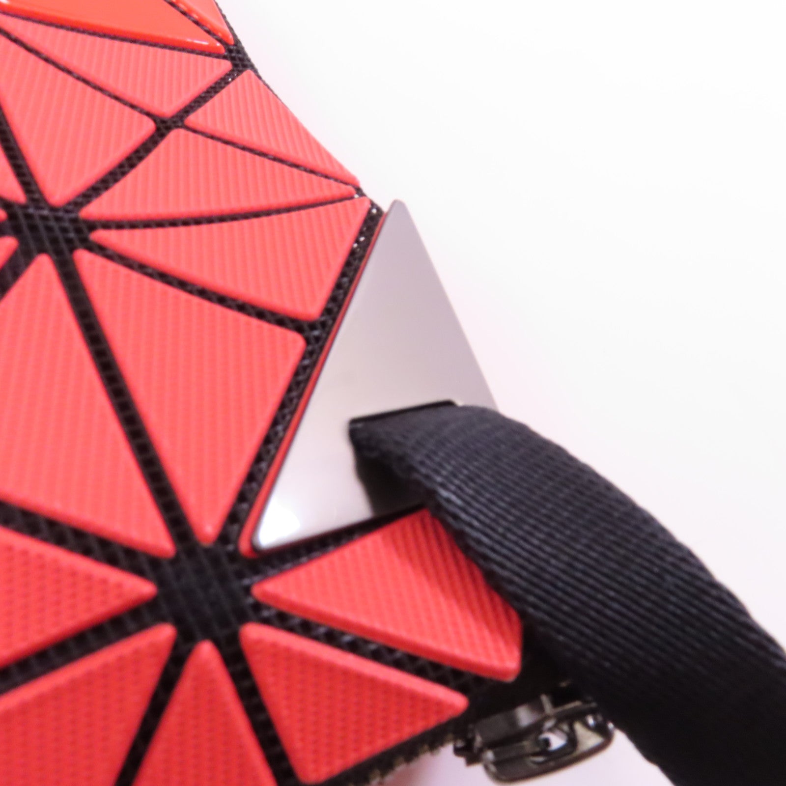 ISSEY MIYAKE PVC Shoulder Bag肩背袋紅色