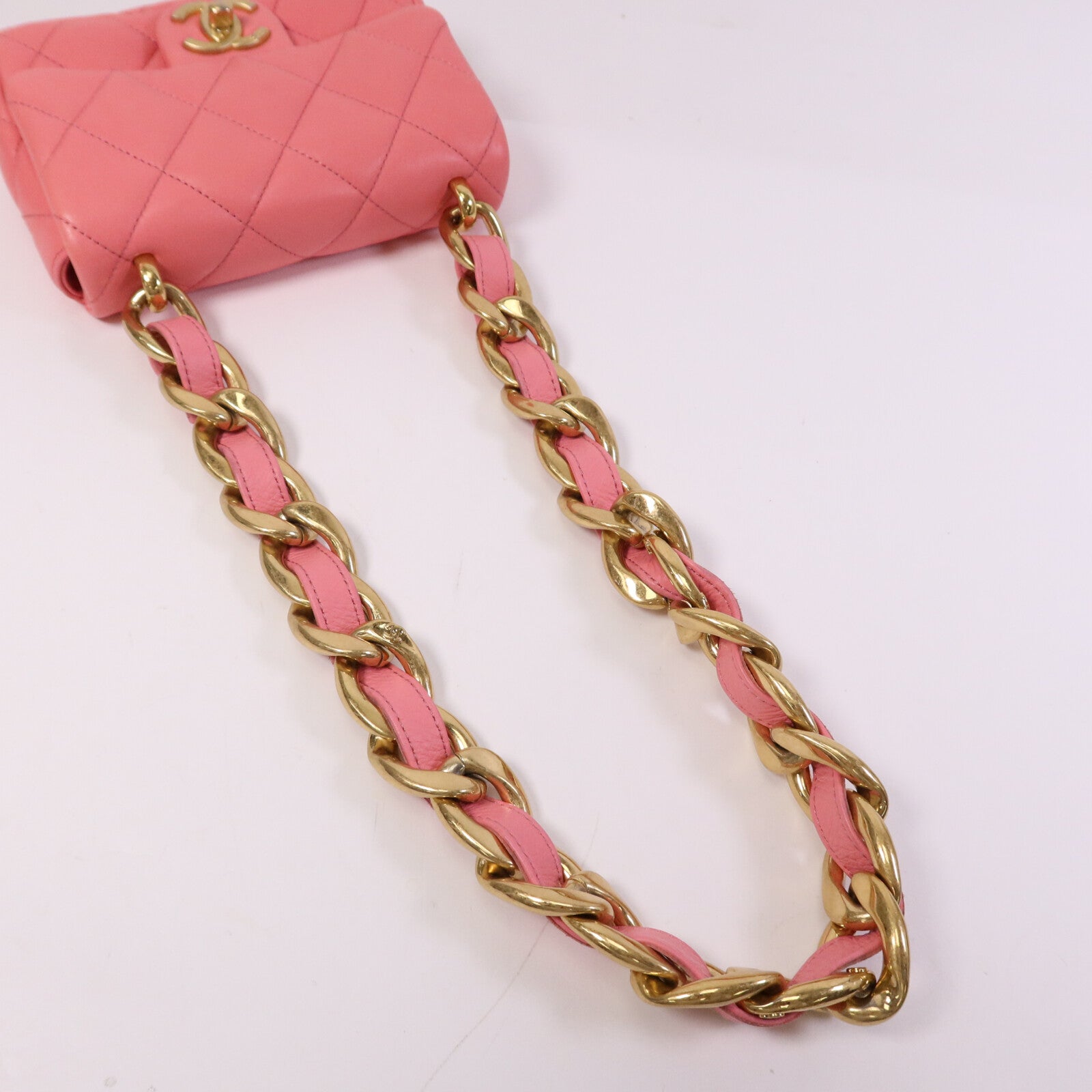 CHANEL 【激減優惠】羊皮皮革Mini Matelasse Chain Shoulder金扣鏈帶肩背袋