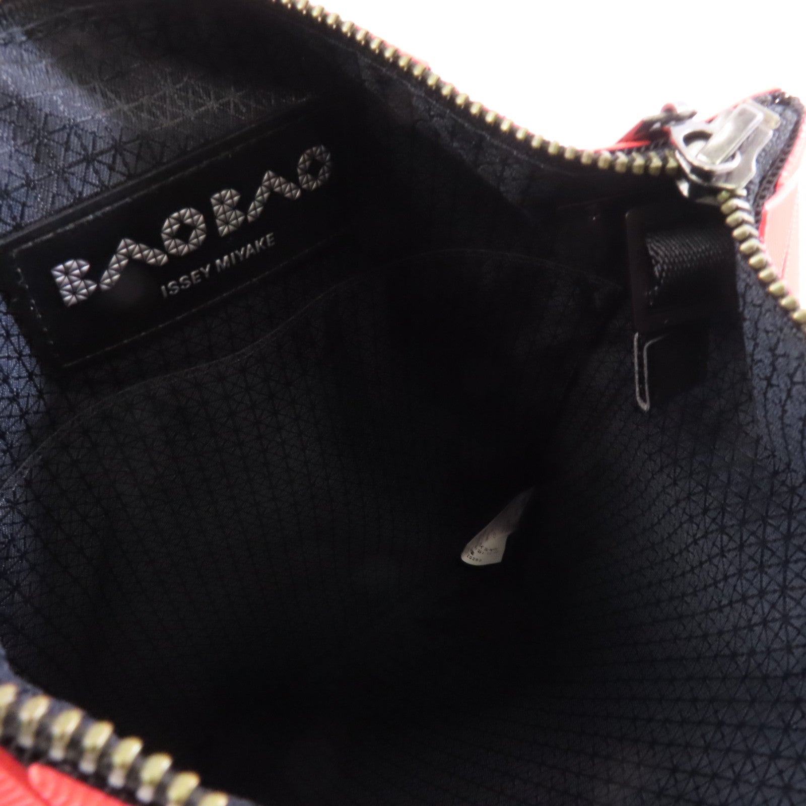 ISSEY MIYAKE PVC Shoulder Bag肩背袋紅色