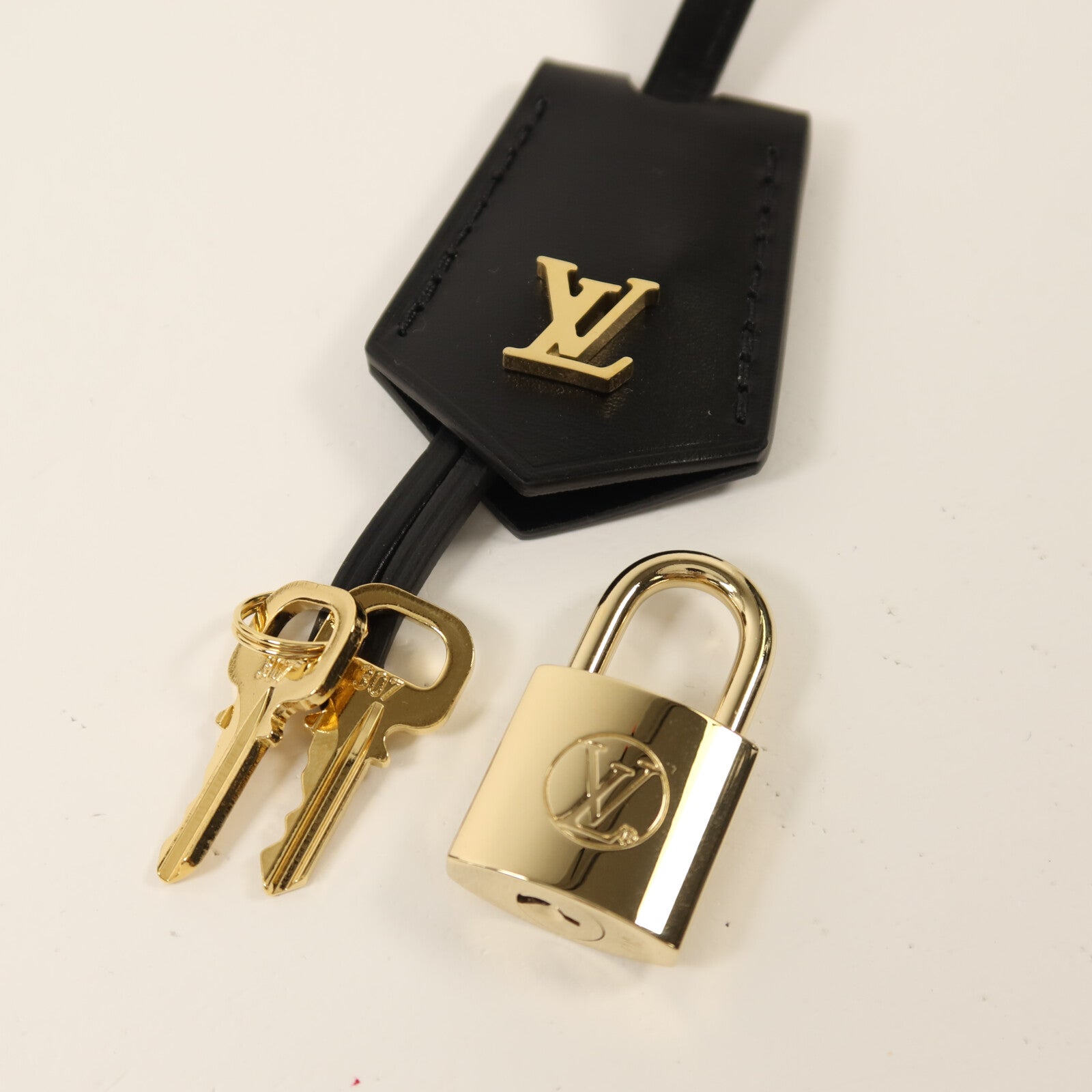 LOUIS VUITTON Monogram Reverse Vanity PM金扣鏈帶手挽肩背兩用袋