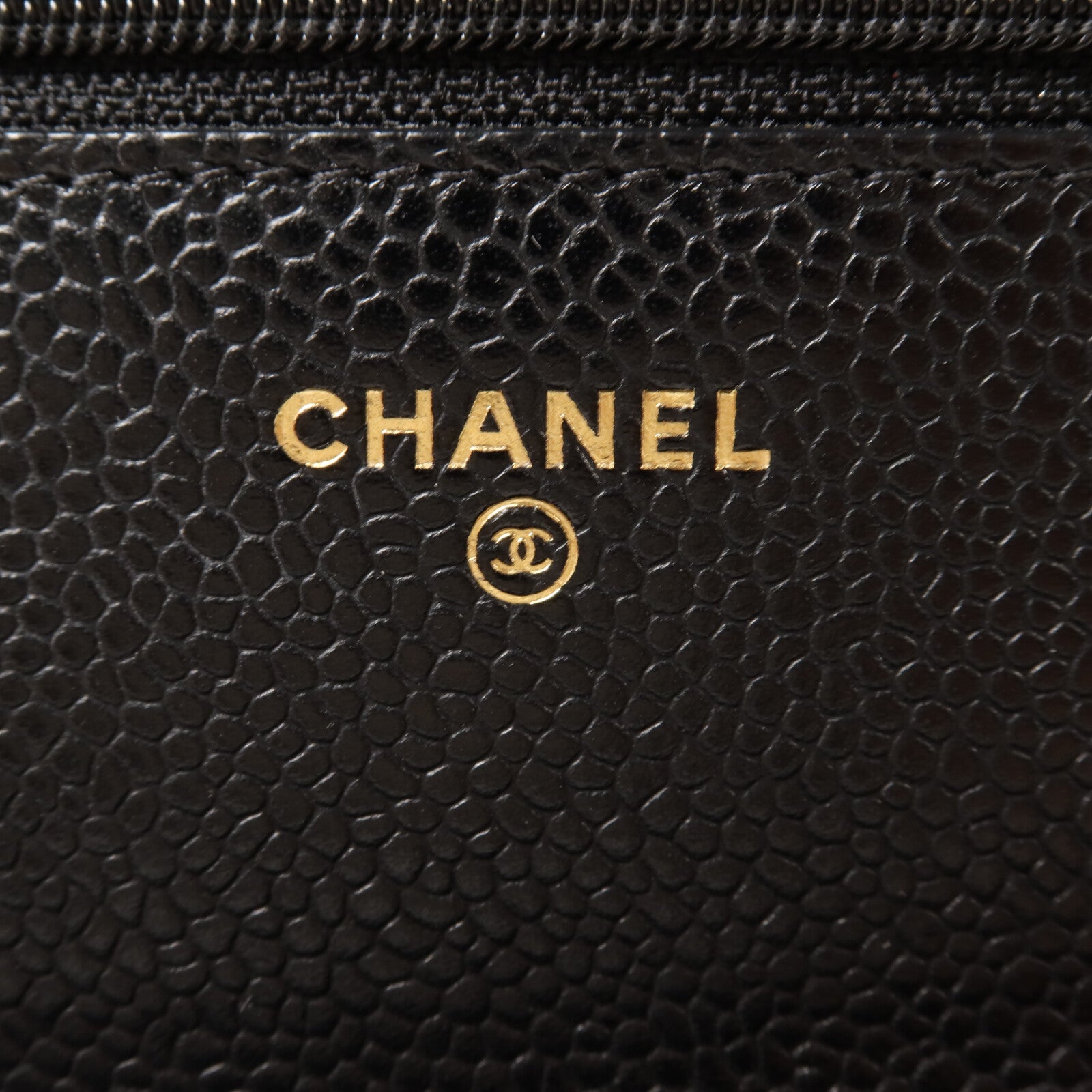 CHANEL 牛皮皮革WOC Wallet On Chain鏈帶肩背袋