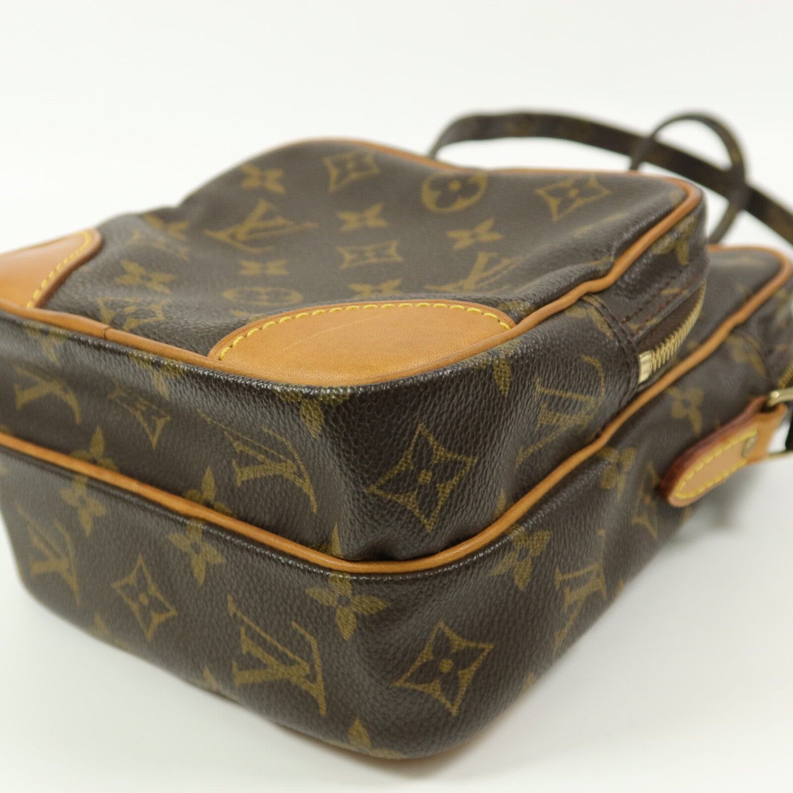 LOUIS VUITTON Monogram Amazon肩背袋