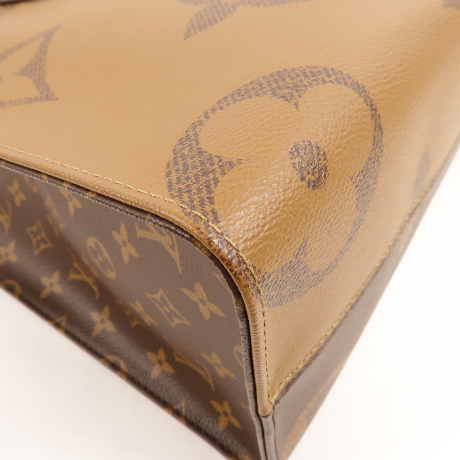 LOUIS VUITTON Monogram Giant On The Go MM金扣手挽肩背兩用袋