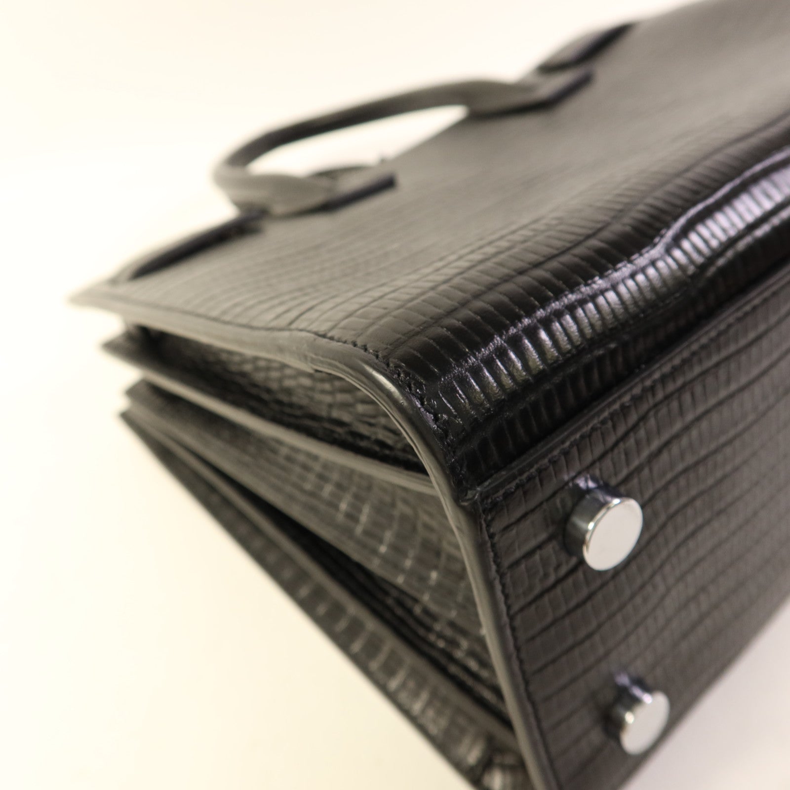 YVES SAINT LAURENT 牛皮皮革Sac De Jour銀扣手挽肩背兩用袋