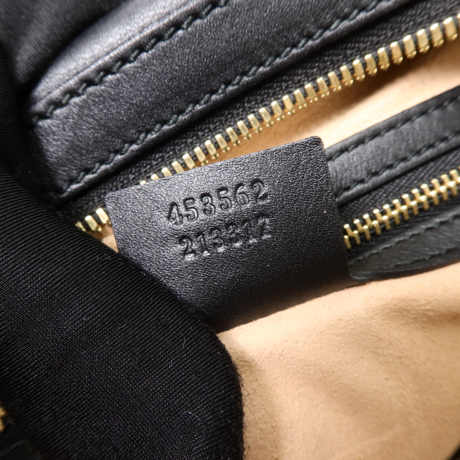 GUCCI 牛皮皮革Apollo GG Hobo肩背袋