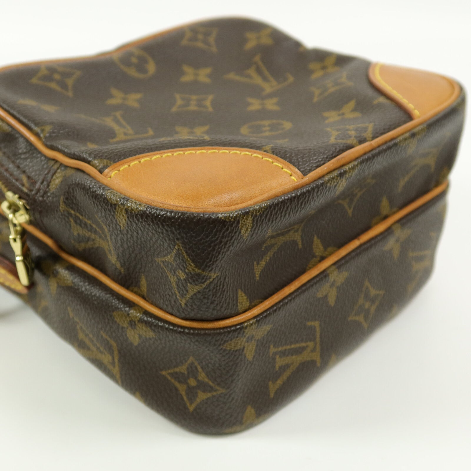 LOUIS VUITTON Monogram Amazon肩背袋