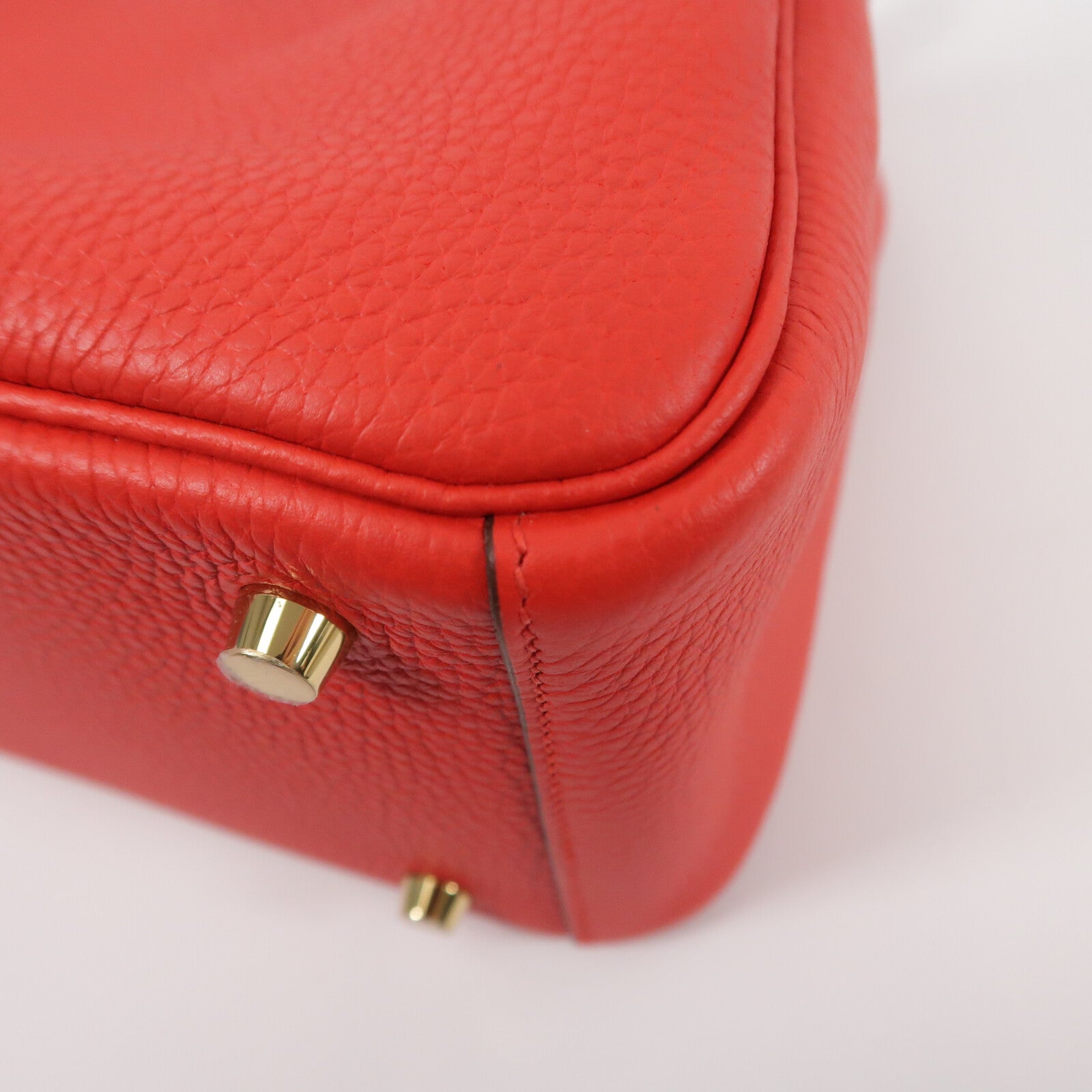 HERMES Clemence皮革Lindy 26手挽肩背兩用袋Rouge de Coeur