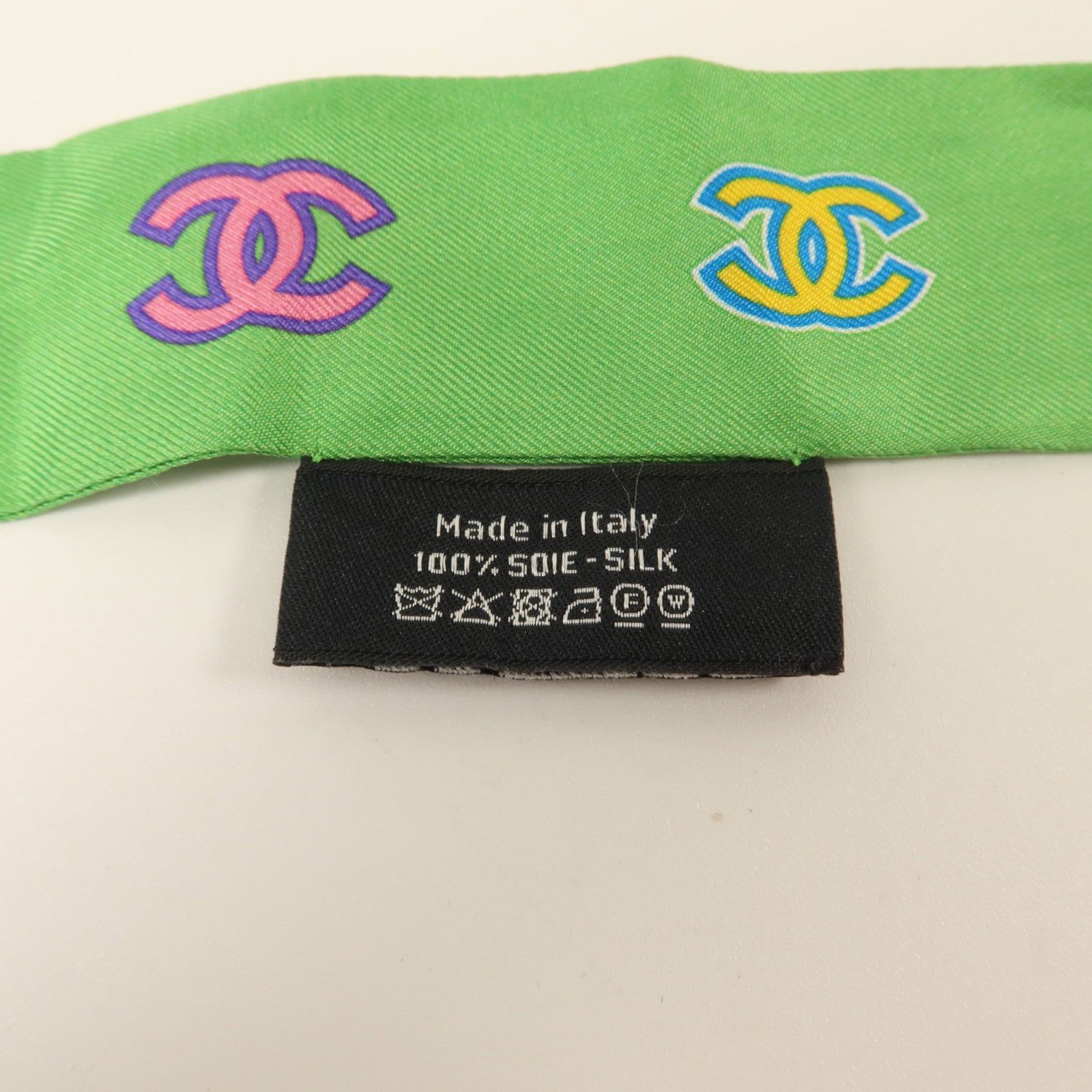 CHANEL 絲質Scarf絲巾