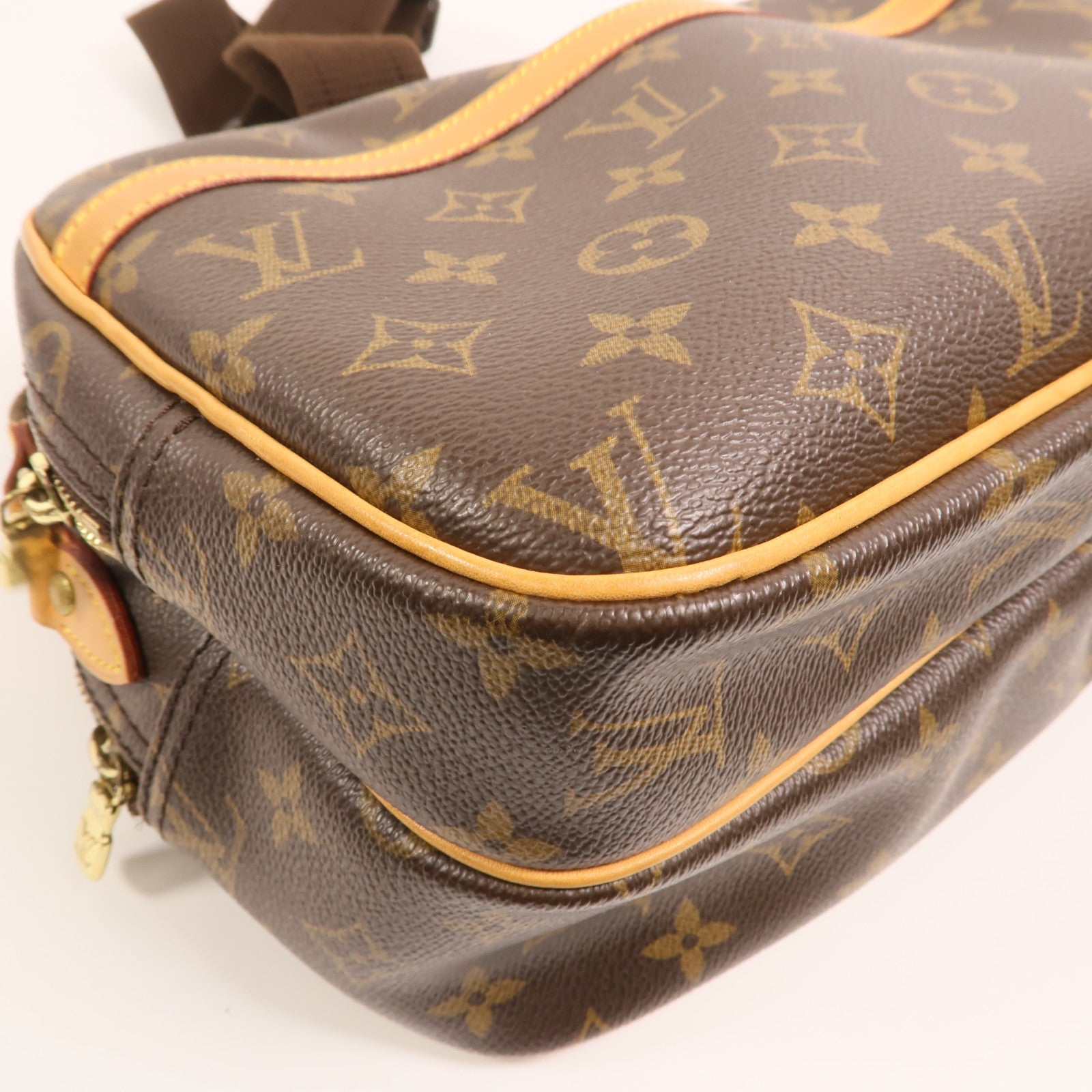 LOUIS VUITTON Monogram Reporter PM金扣肩背袋