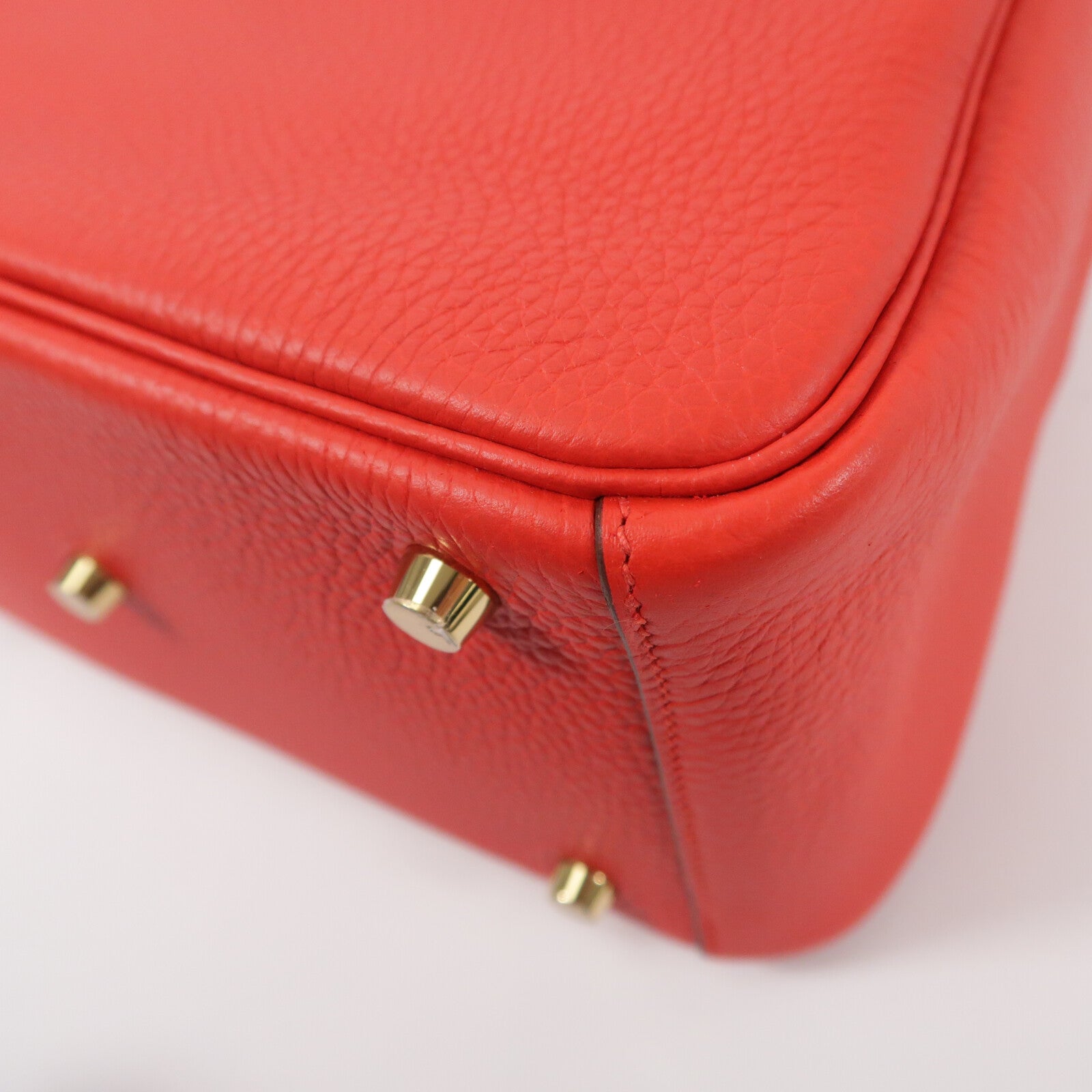HERMES Clemence皮革Lindy 26手挽肩背兩用袋Rouge de Coeur