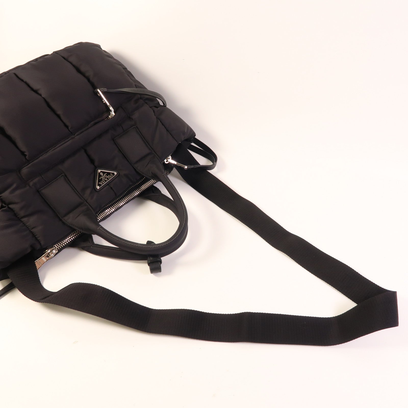 PRADA 尼龍2 Way Shoulder銀扣手挽肩背兩用袋