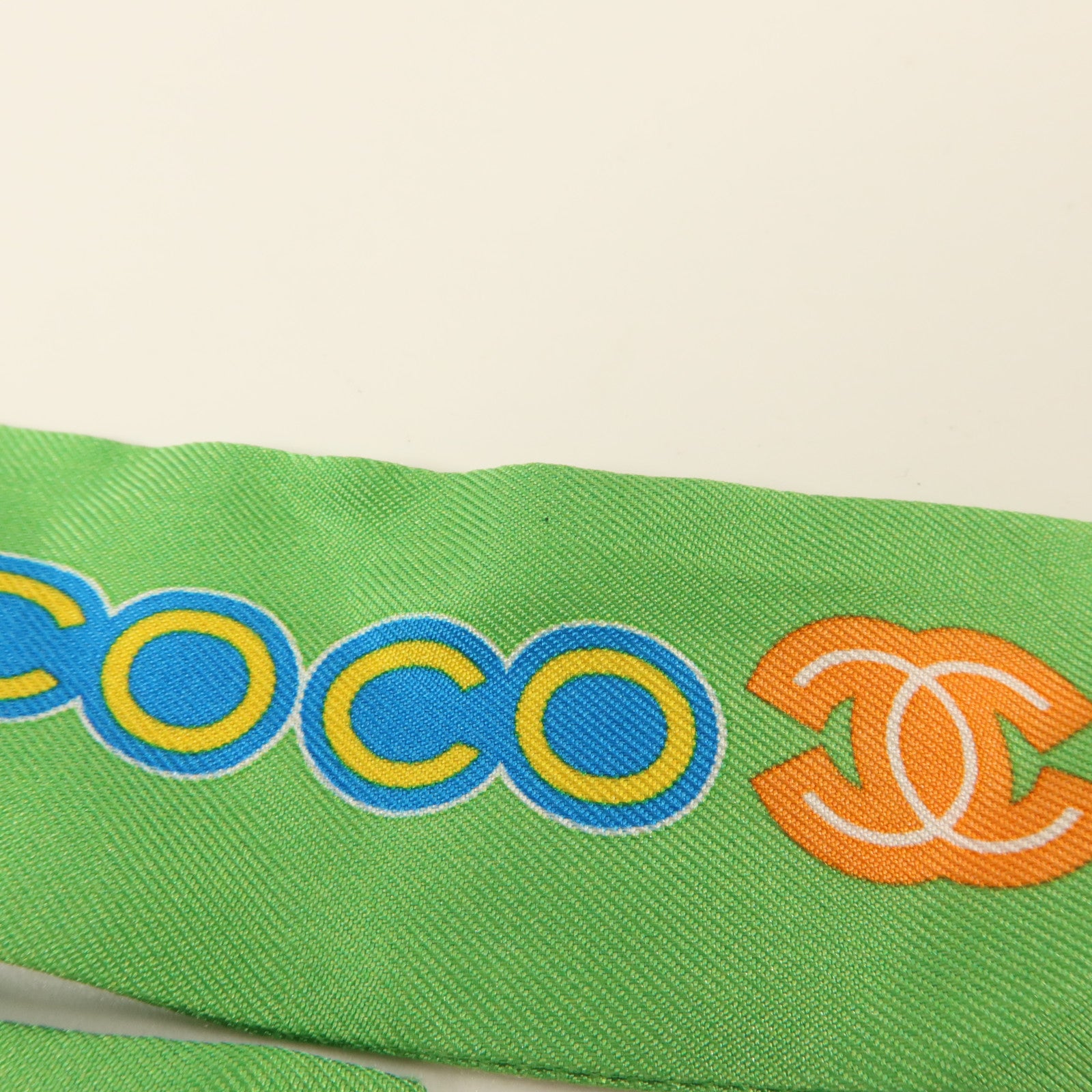 CHANEL 絲質Scarf絲巾