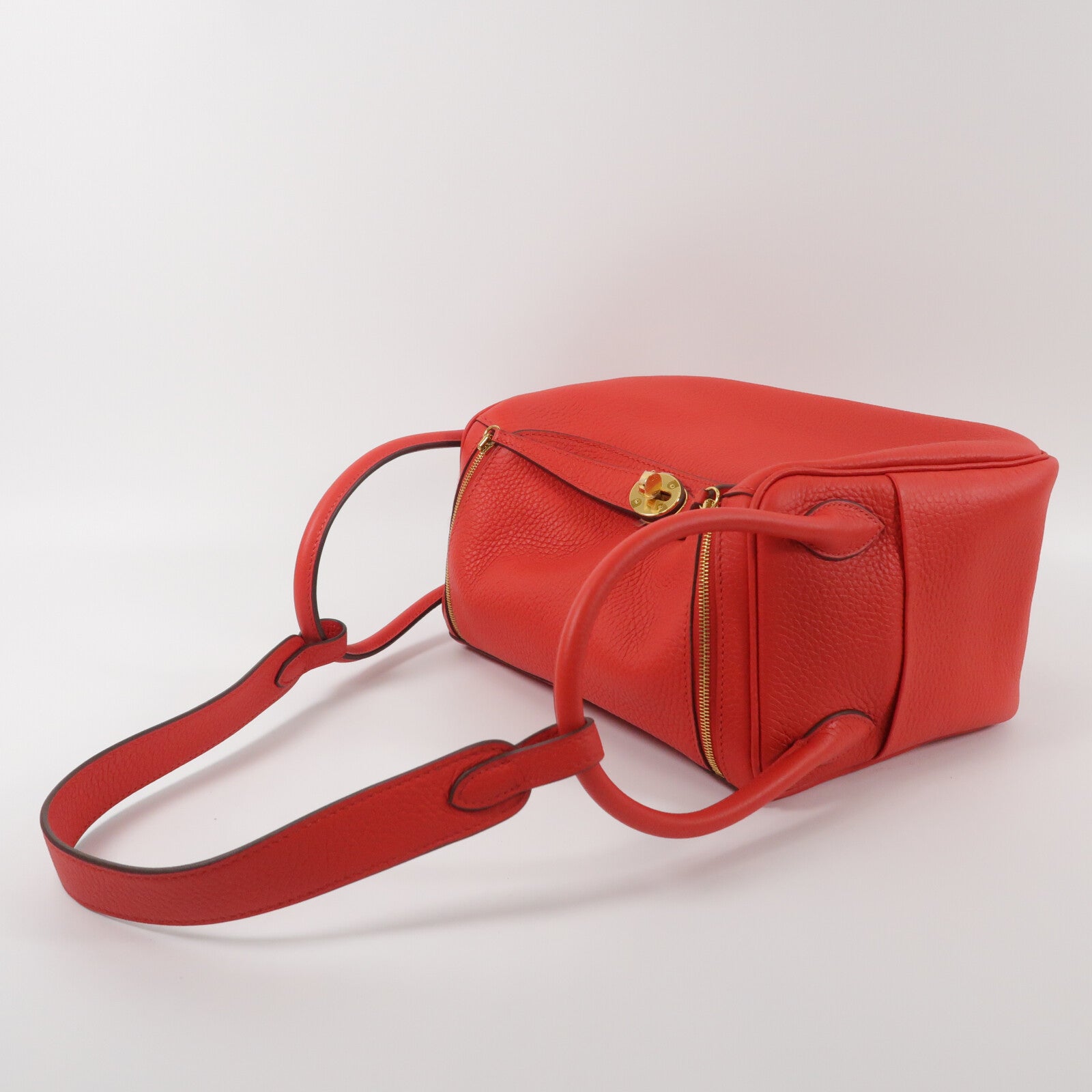 HERMES Clemence皮革Lindy 26手挽肩背兩用袋Rouge de Coeur