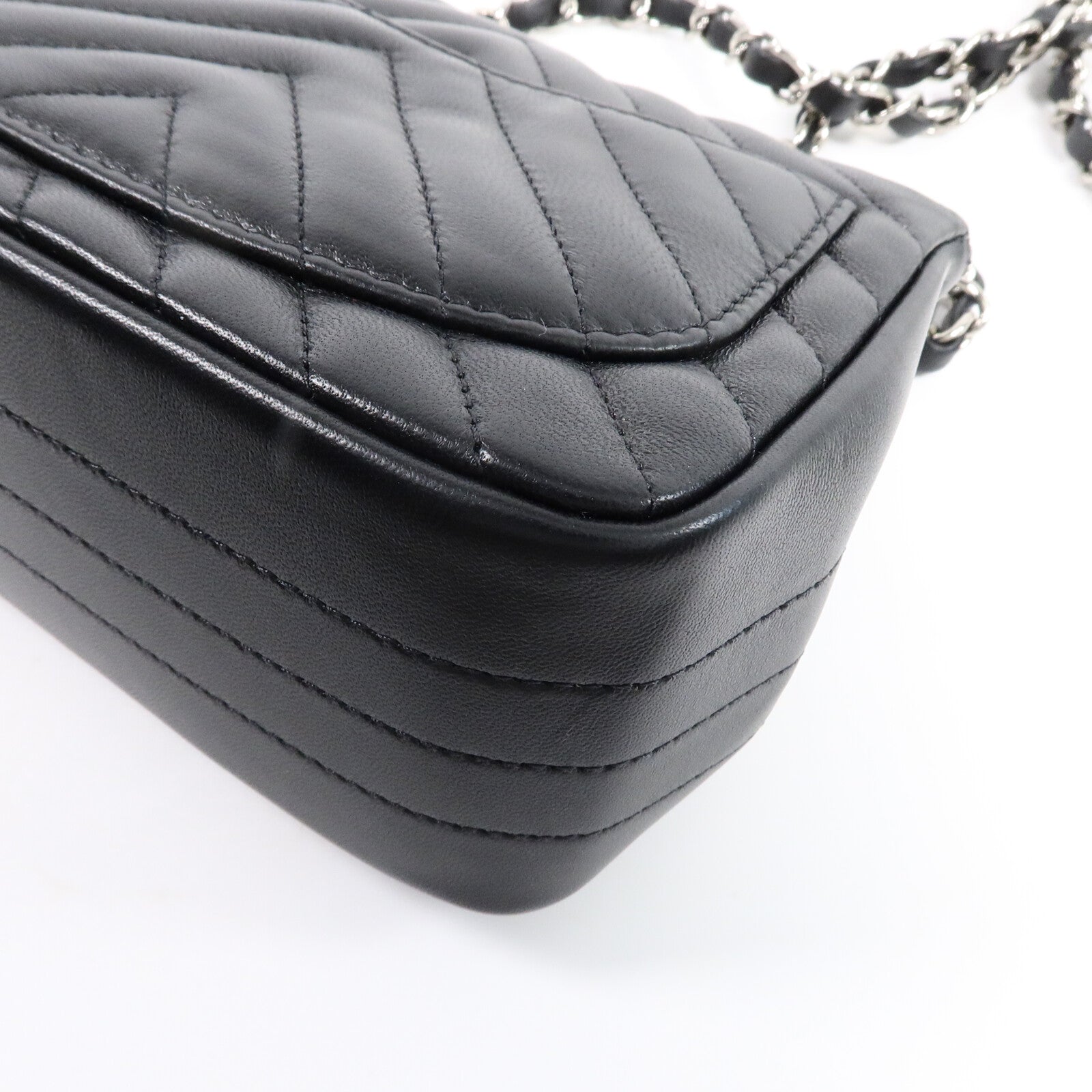 CHANEL 羊皮皮革Mini Classic 17鏈帶肩背袋