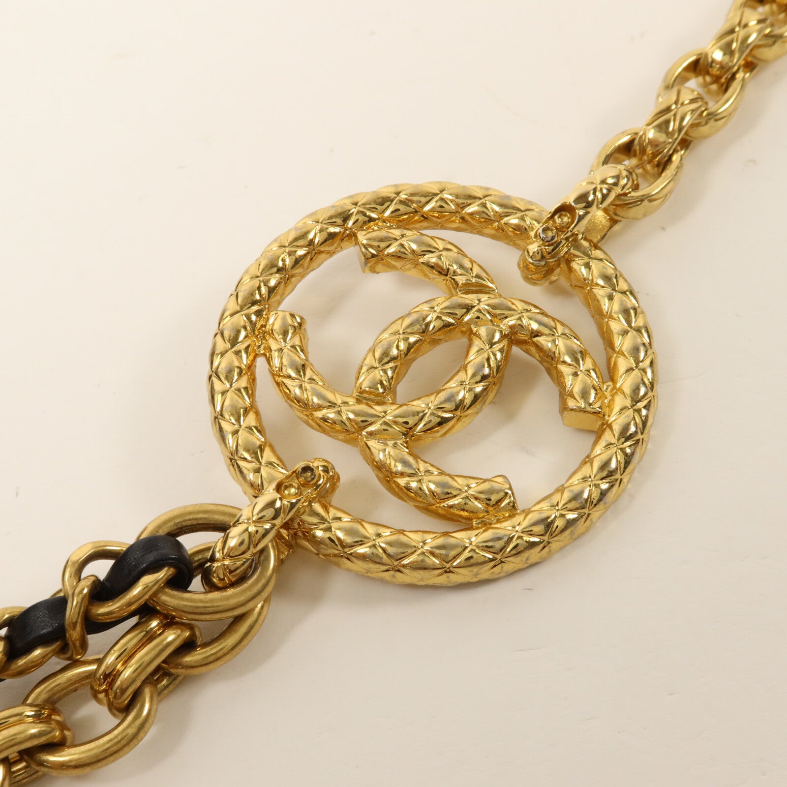 CHANEL 牛皮皮革Camera Bag鏈帶肩背袋