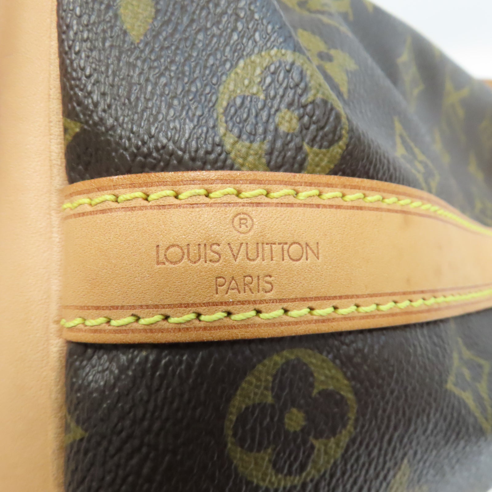 LOUIS VUITTON Monogram Petit Noe金扣肩背袋啡色