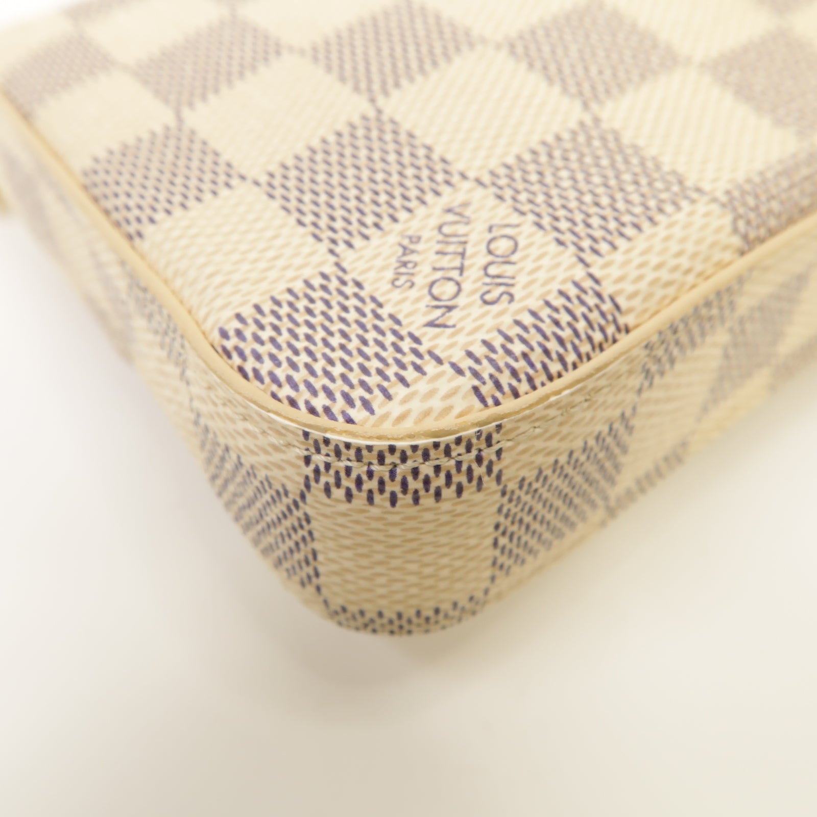 LOUIS VUITTON 【激減優惠】Damier Azur Felicie Pochette金扣鏈帶肩背袋白色