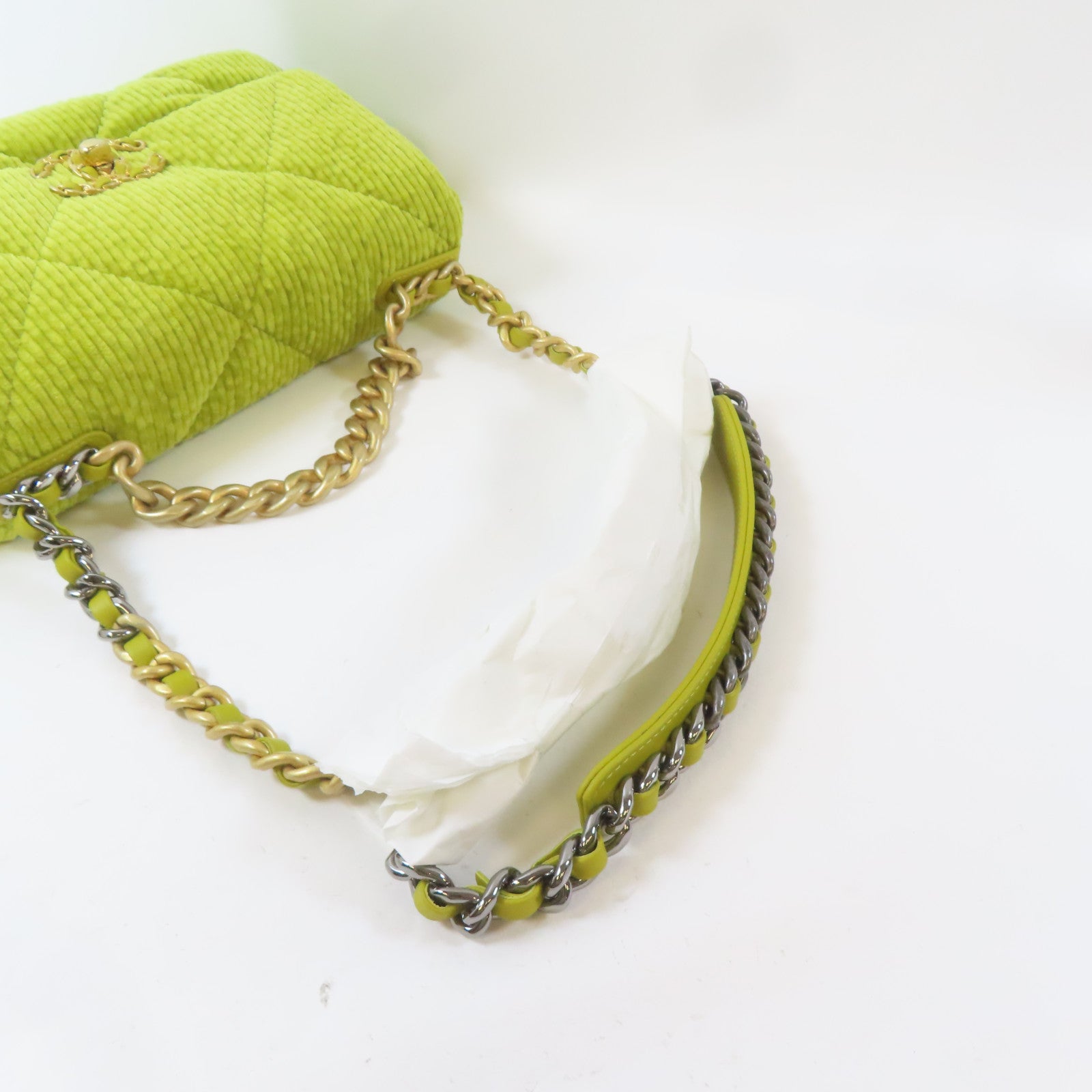 CHANEL 【激減優惠】菱格燈芯絨Chanel 19金扣/銀扣鏈帶手挽肩背兩用袋綠色