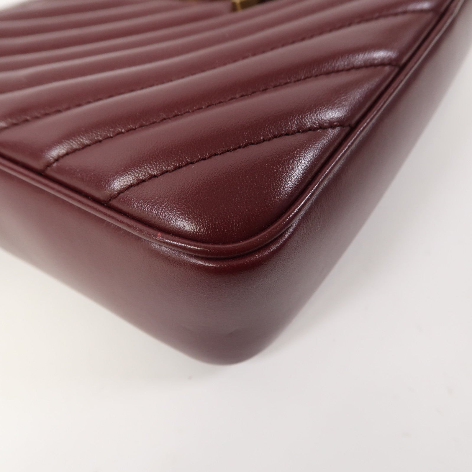 SAINT LAURENT 斜紋牛皮皮革Shoulder Bag金扣肩背袋酒紅色