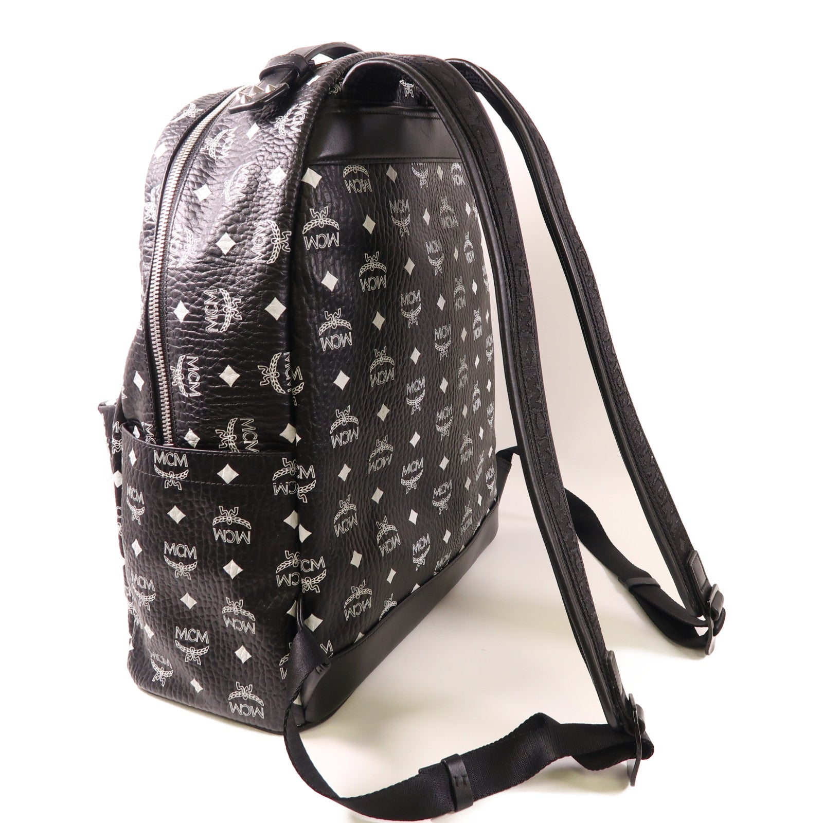 MCM 塗層帆布Backpack銀扣背包