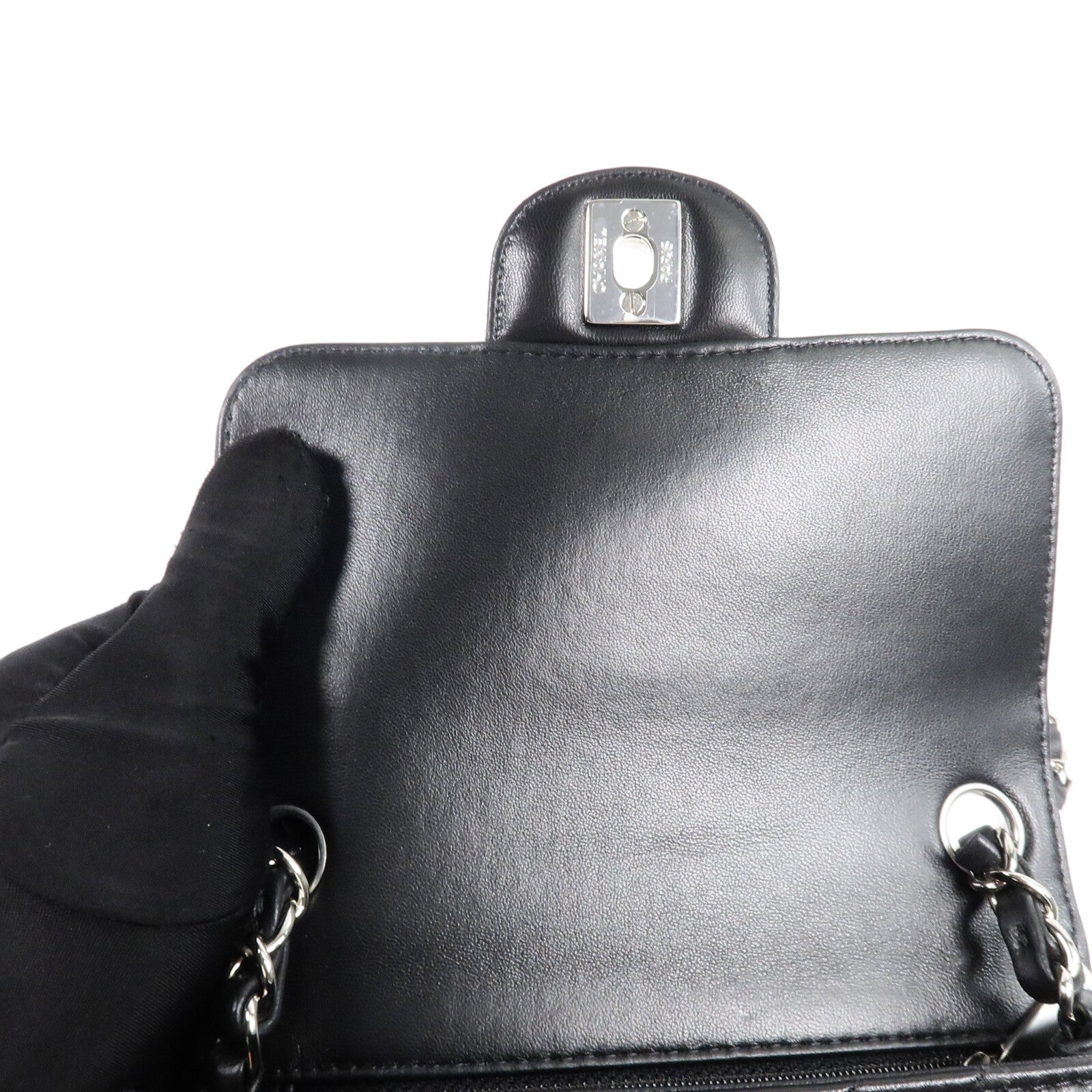 CHANEL 羊皮皮革Mini Classic 17鏈帶肩背袋