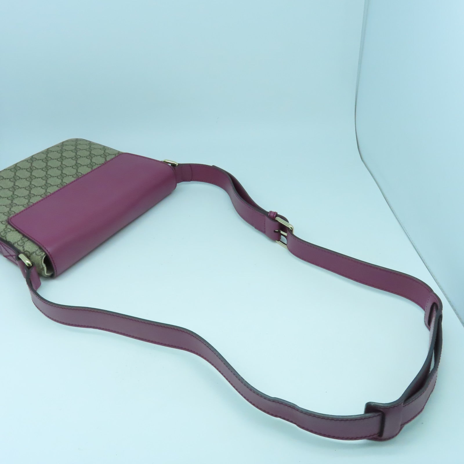 GUCCI 【激減優惠】塗層帆布/牛皮皮革Shoulder Bag金扣肩背袋啡色/紫色