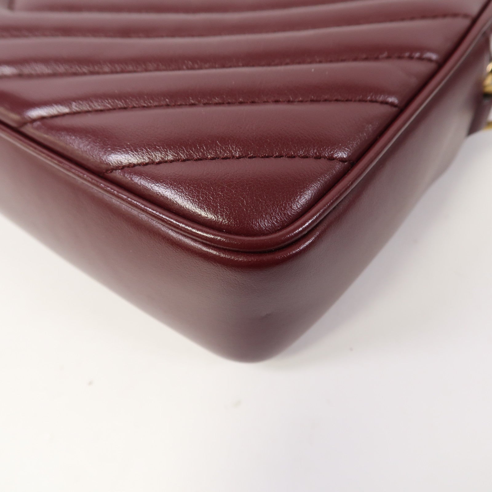 SAINT LAURENT 斜紋牛皮皮革Shoulder Bag金扣肩背袋酒紅色