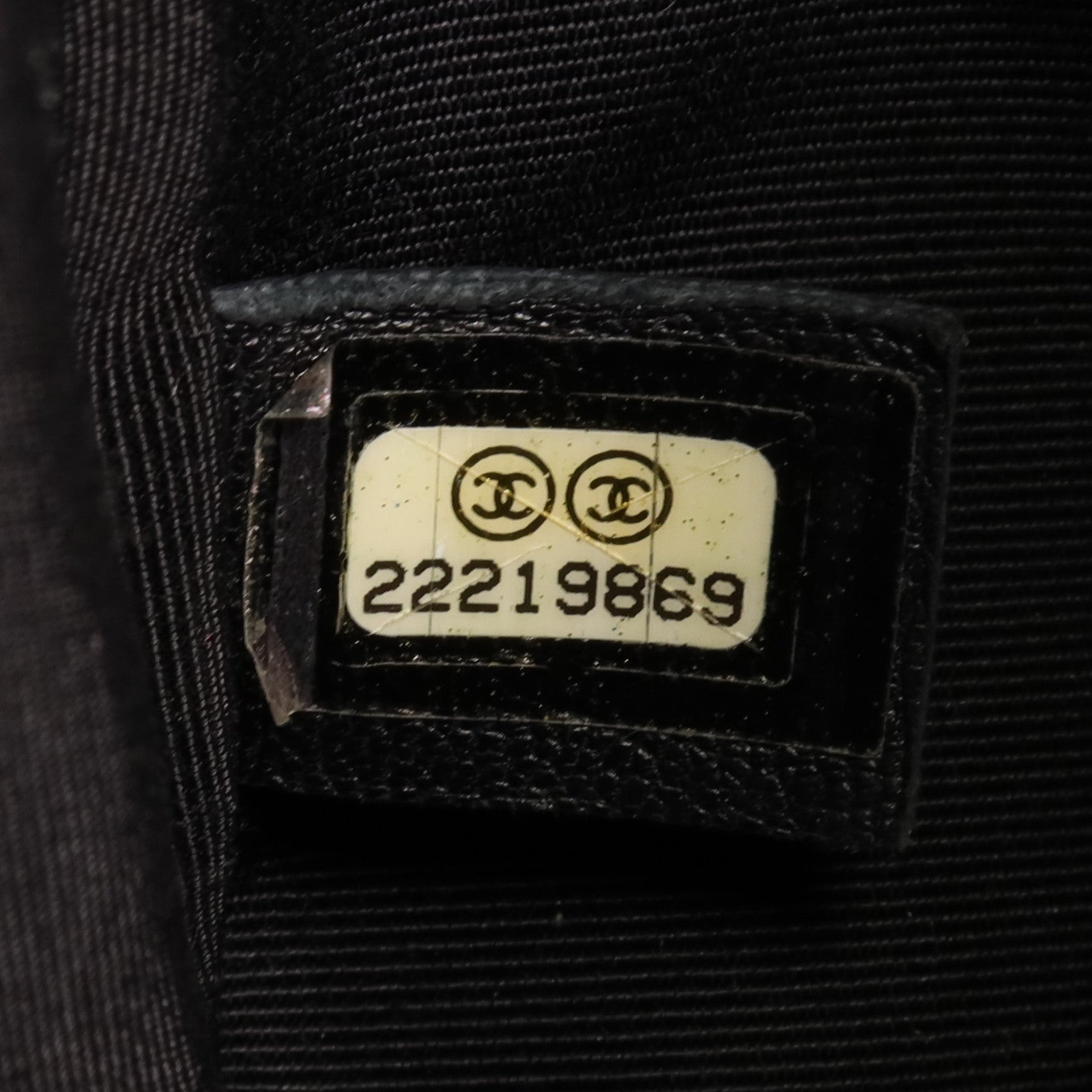 CHANEL 羊皮皮革Boy 25金扣肩背袋