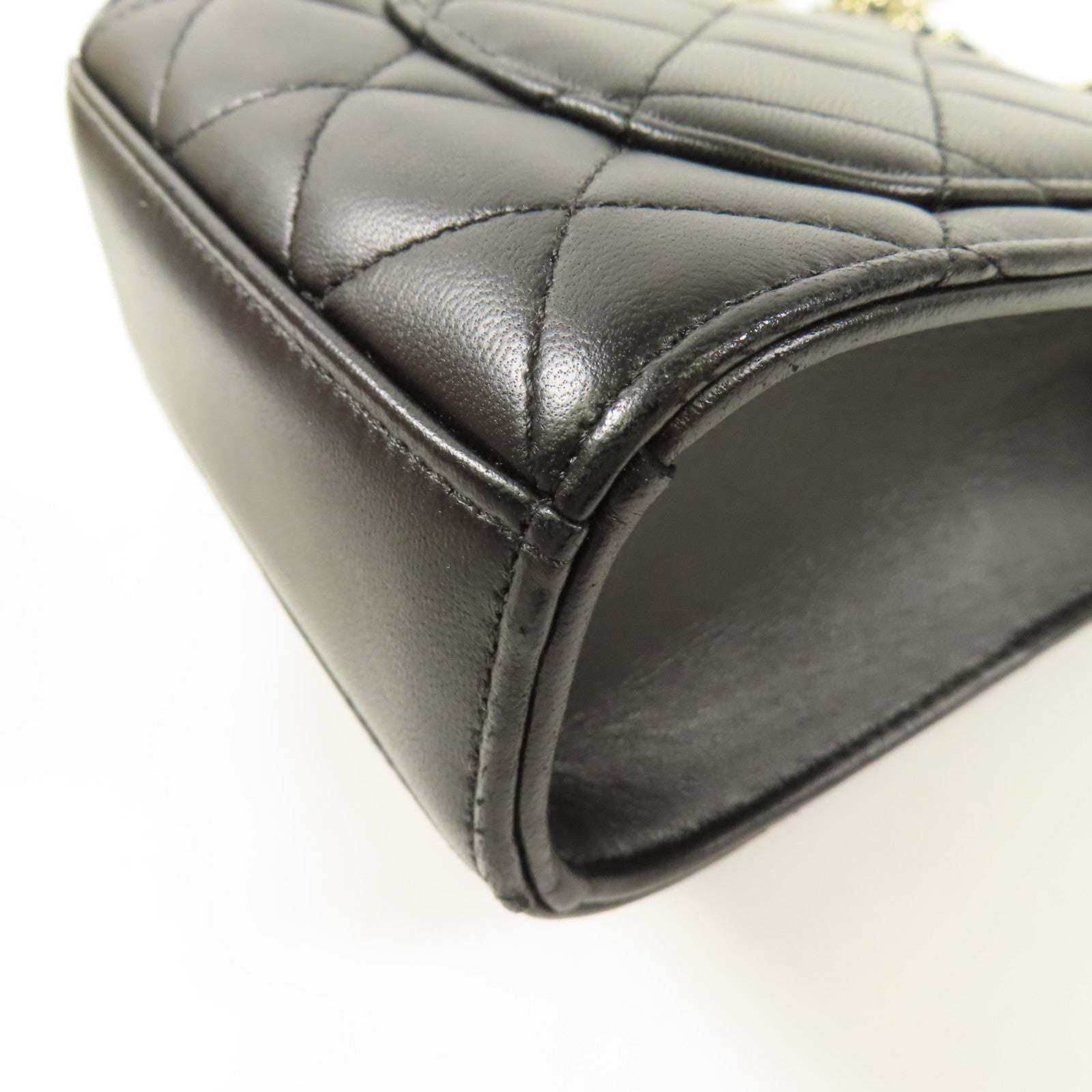 CHANEL 牛皮皮革Chain Shoulder金扣鏈帶肩背袋