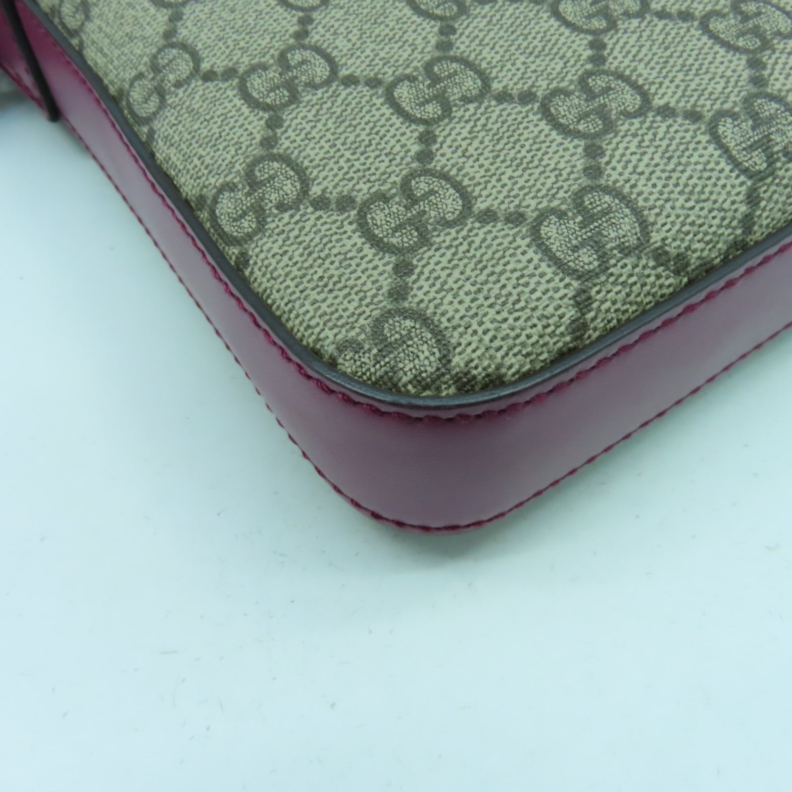 GUCCI 【激減優惠】塗層帆布/牛皮皮革Shoulder Bag金扣肩背袋啡色/紫色